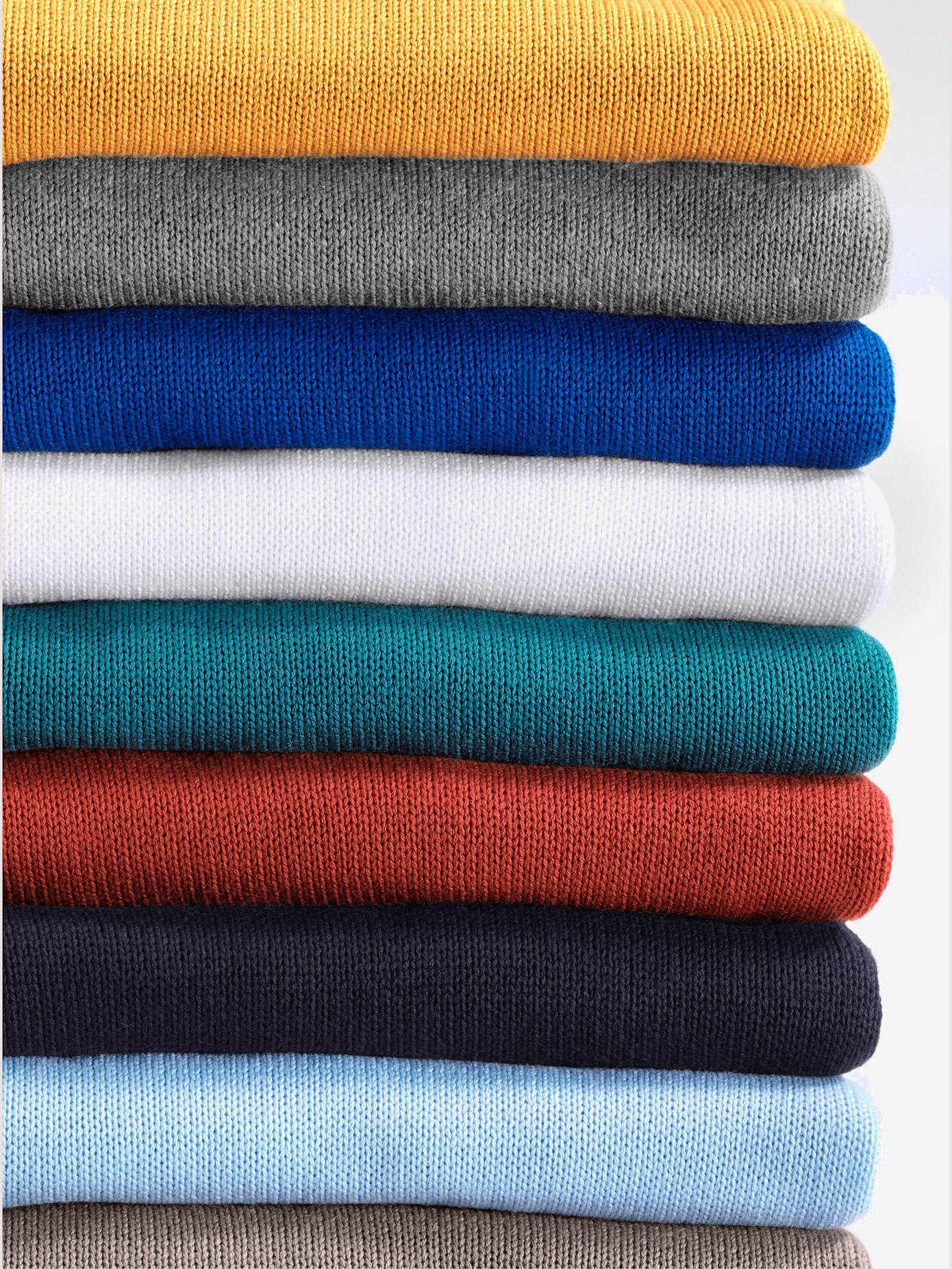 Pull en maille côtelée col montant à glissière