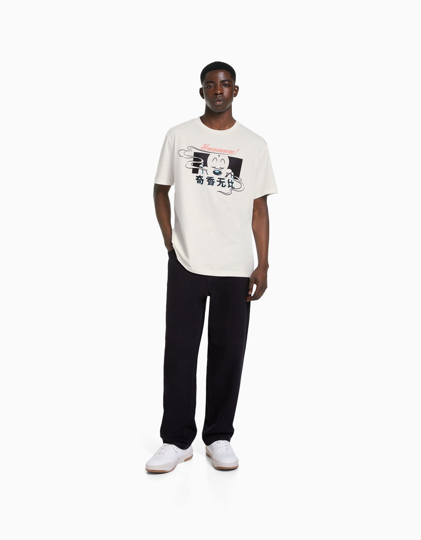 Camiseta de manga curta com estampa do Mickey e modelagem regular