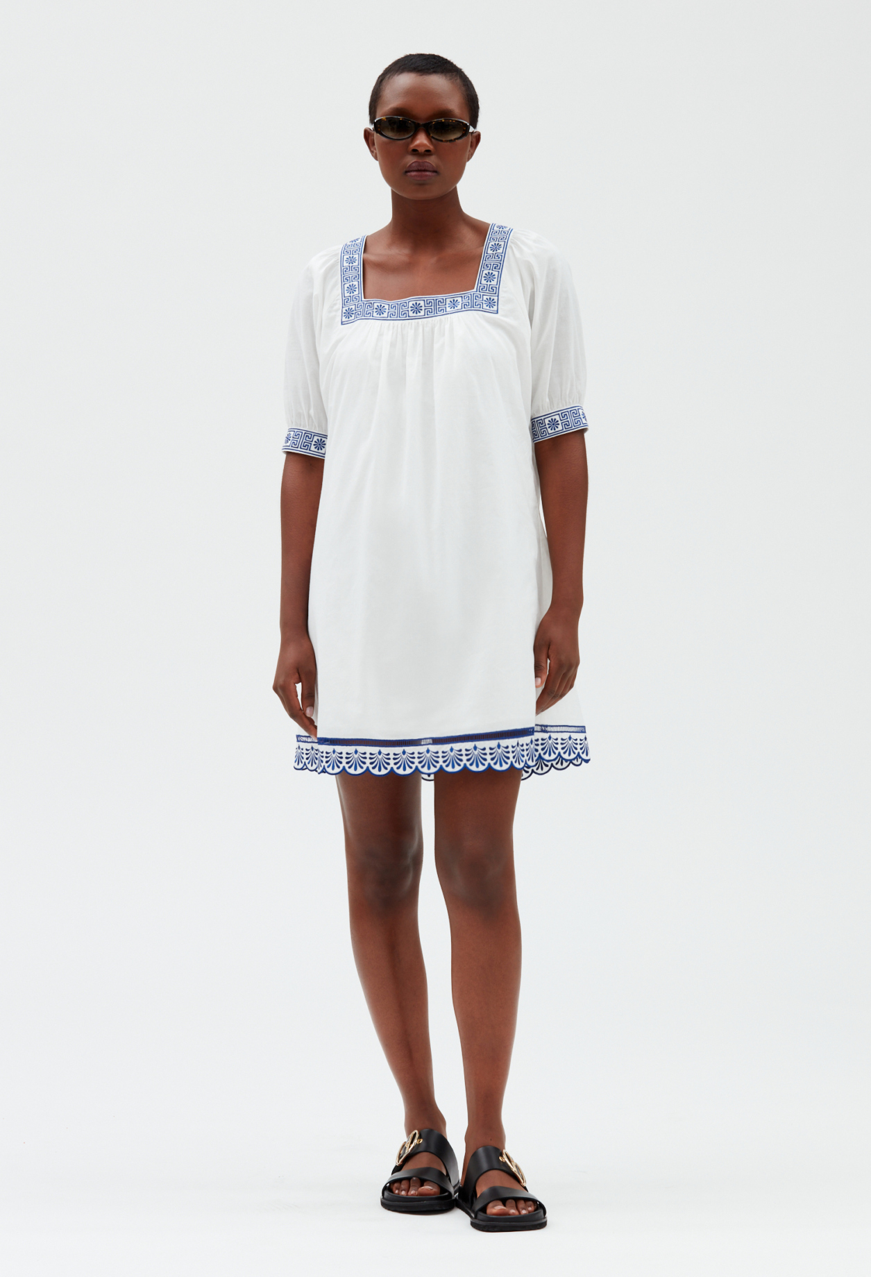 Robe courte ecrue