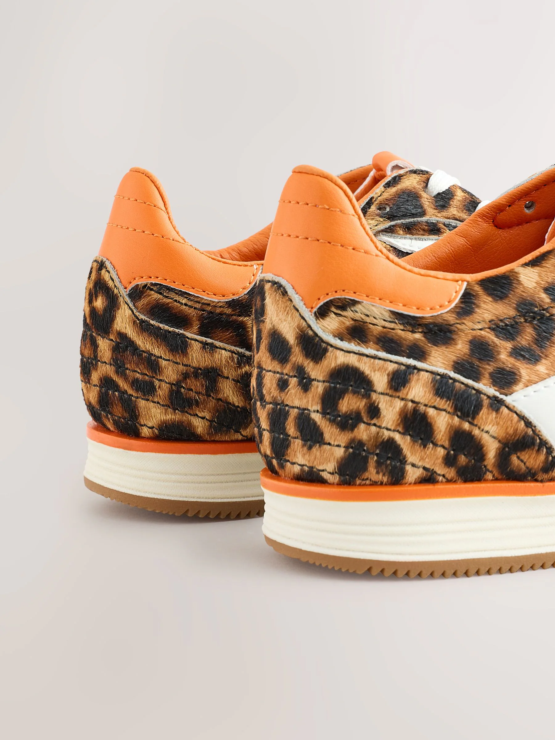 Luipaard - Forever Comfort Panel Detail Lace-Up Trainers