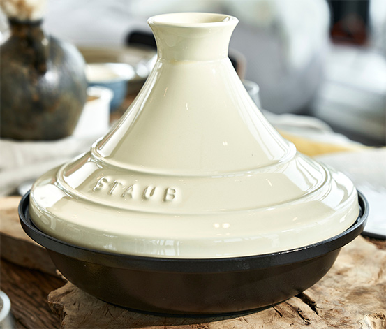 STAUB Gusseiesen-Tajine, creme, 28 cm