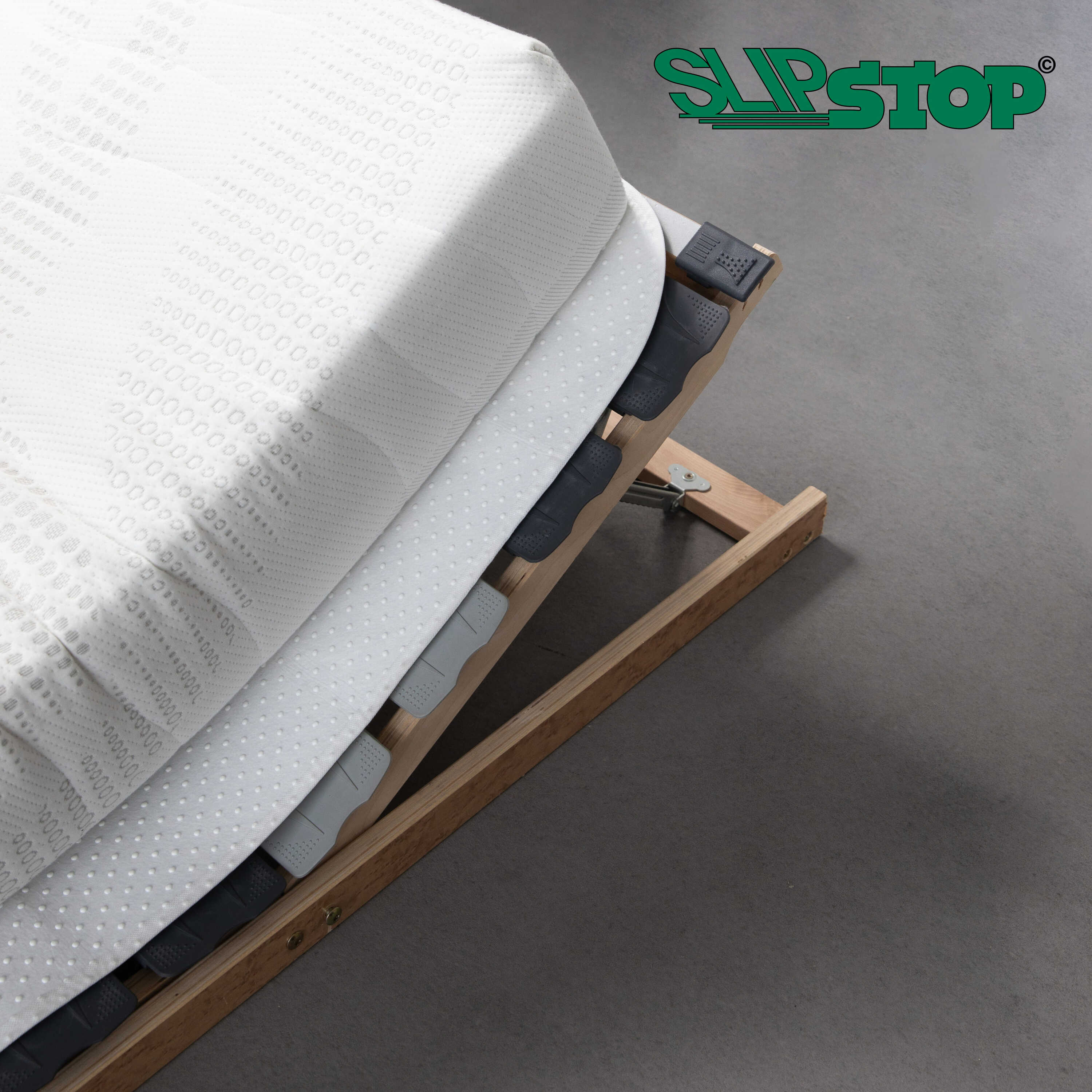 SlipStop - Noppen Matrasbeschermer - 160x200cm
