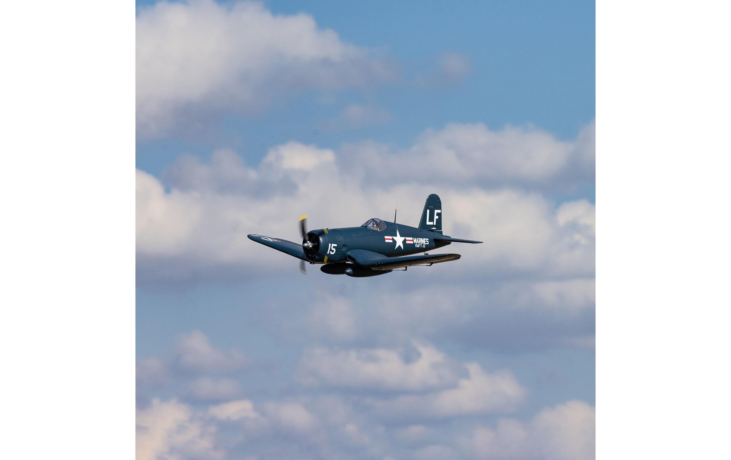 Warbird F4U-4 Corsair 1.2 m PNP<br>2. Weltkrieg Warbird mit starkem Brushless Antrieb und Einziehfahrwerk