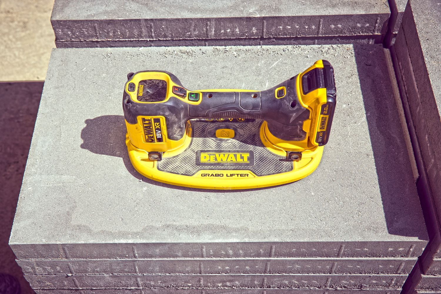 DeWALT DCE590D1T Accu vacuümlifter tegel-/glasdrager 18V XR 2.0Ah is TSTAK