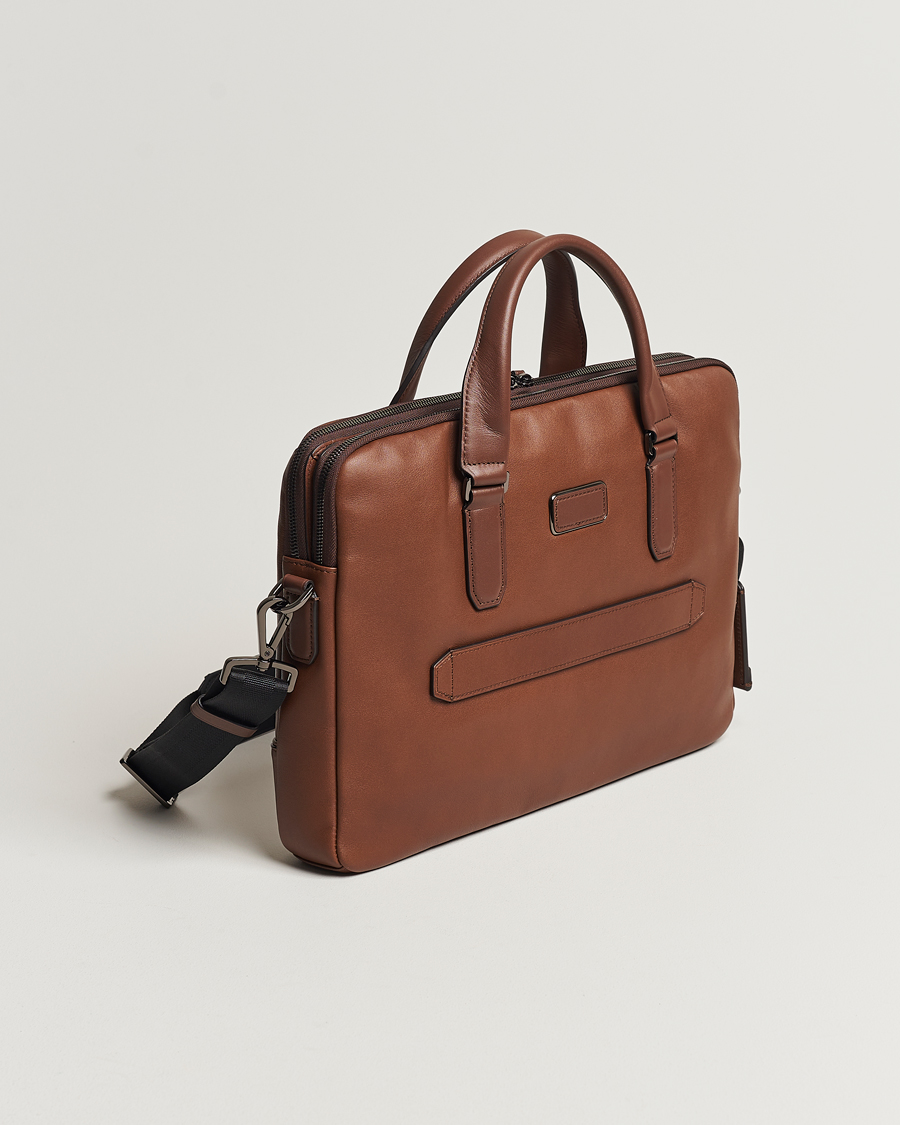 TUMI Harrison Sycamore Slim Leather Brief Cognac