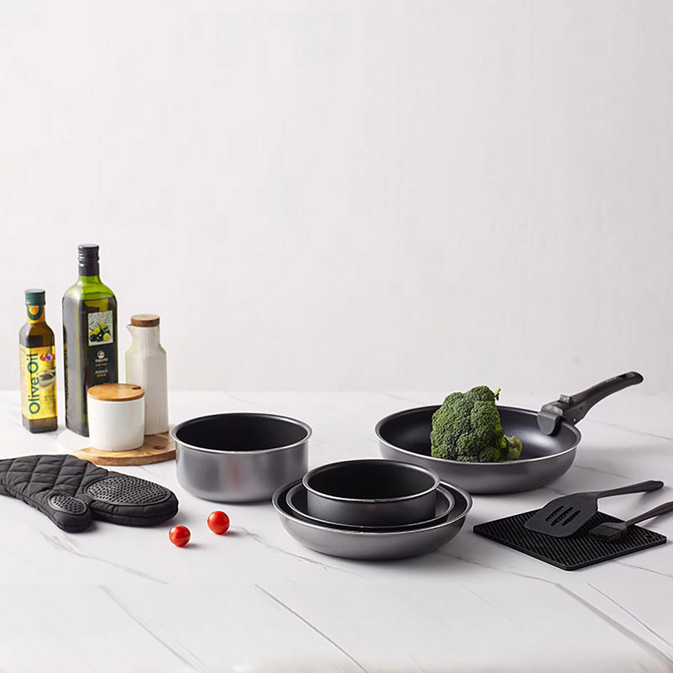 Kitchencook Batterie de cuisine grise - 10 pièces