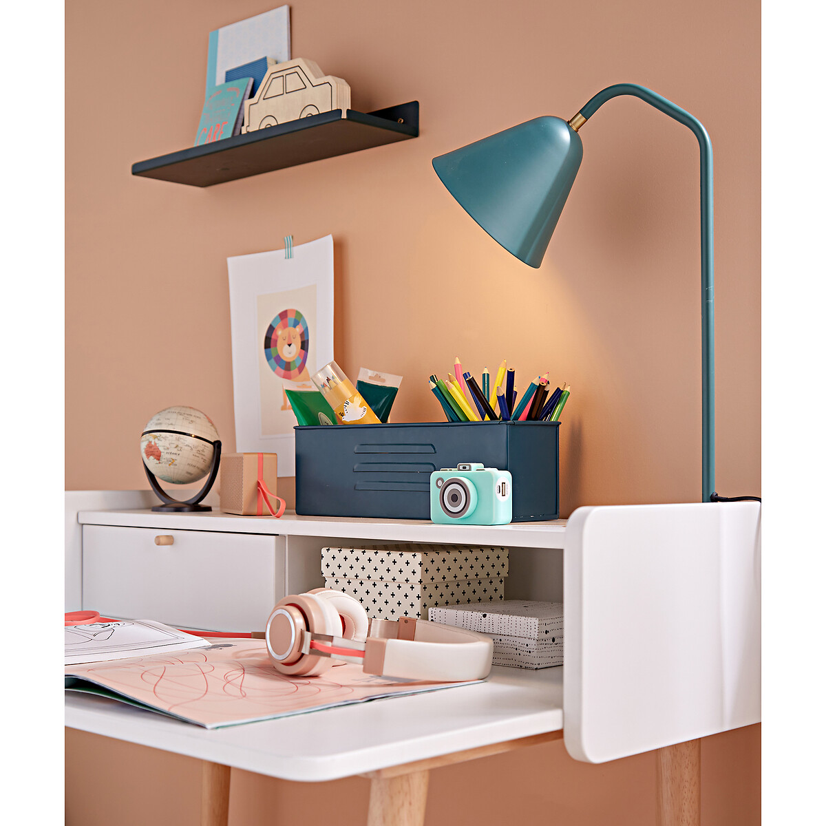 LA REDOUTE INTERIEURS<br>Escrivaninha infantil com plataforma elevada