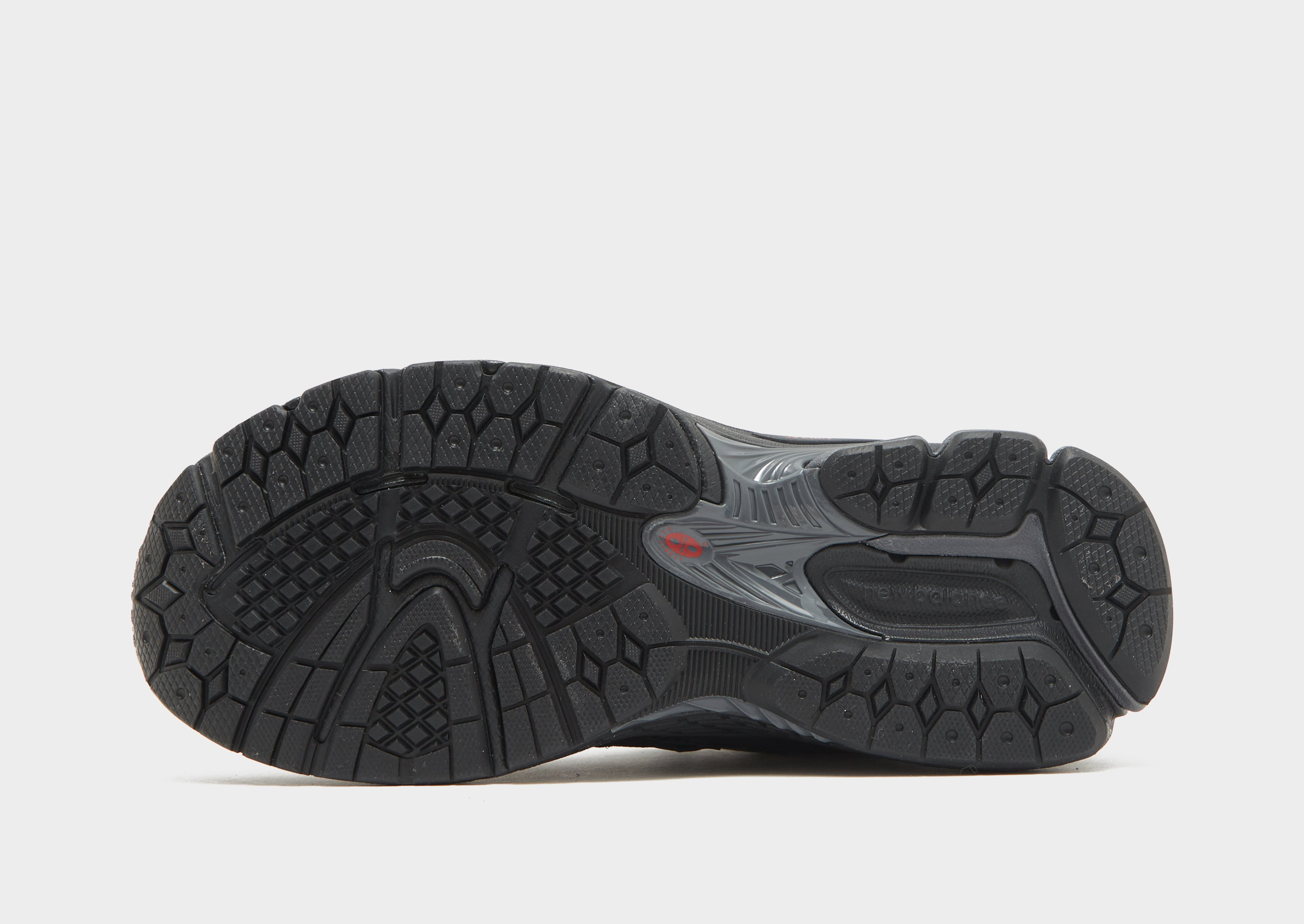 New Balance 2002 Junior