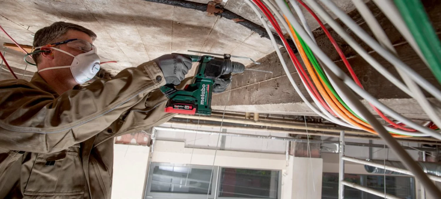 Metabo PowerMaxx BH 12 BL 16 Accuhamer 12V body in metaBOX