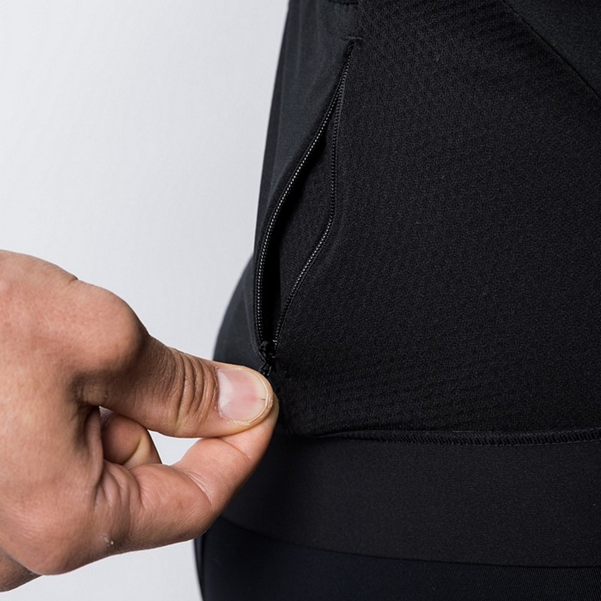 GORE Wear Chase Fietsshirt Korte Mouwen Zwart Heren