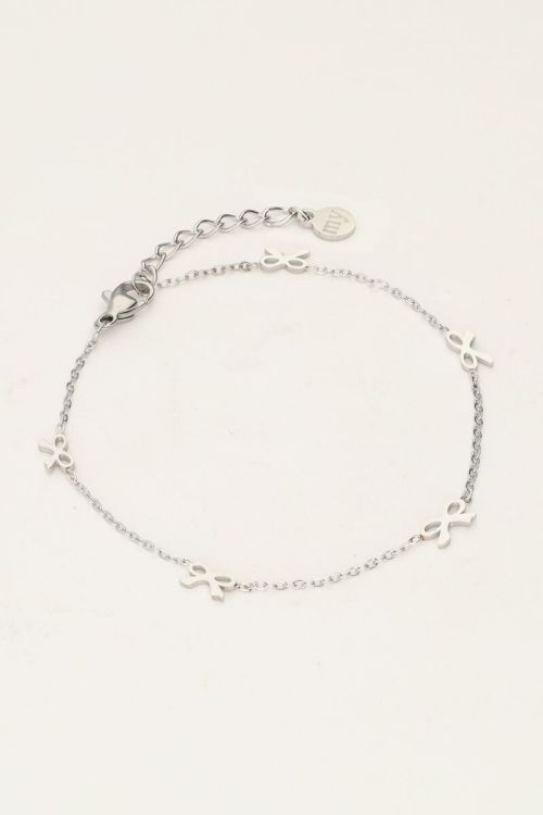 Minimalistische armband met mini strikjes