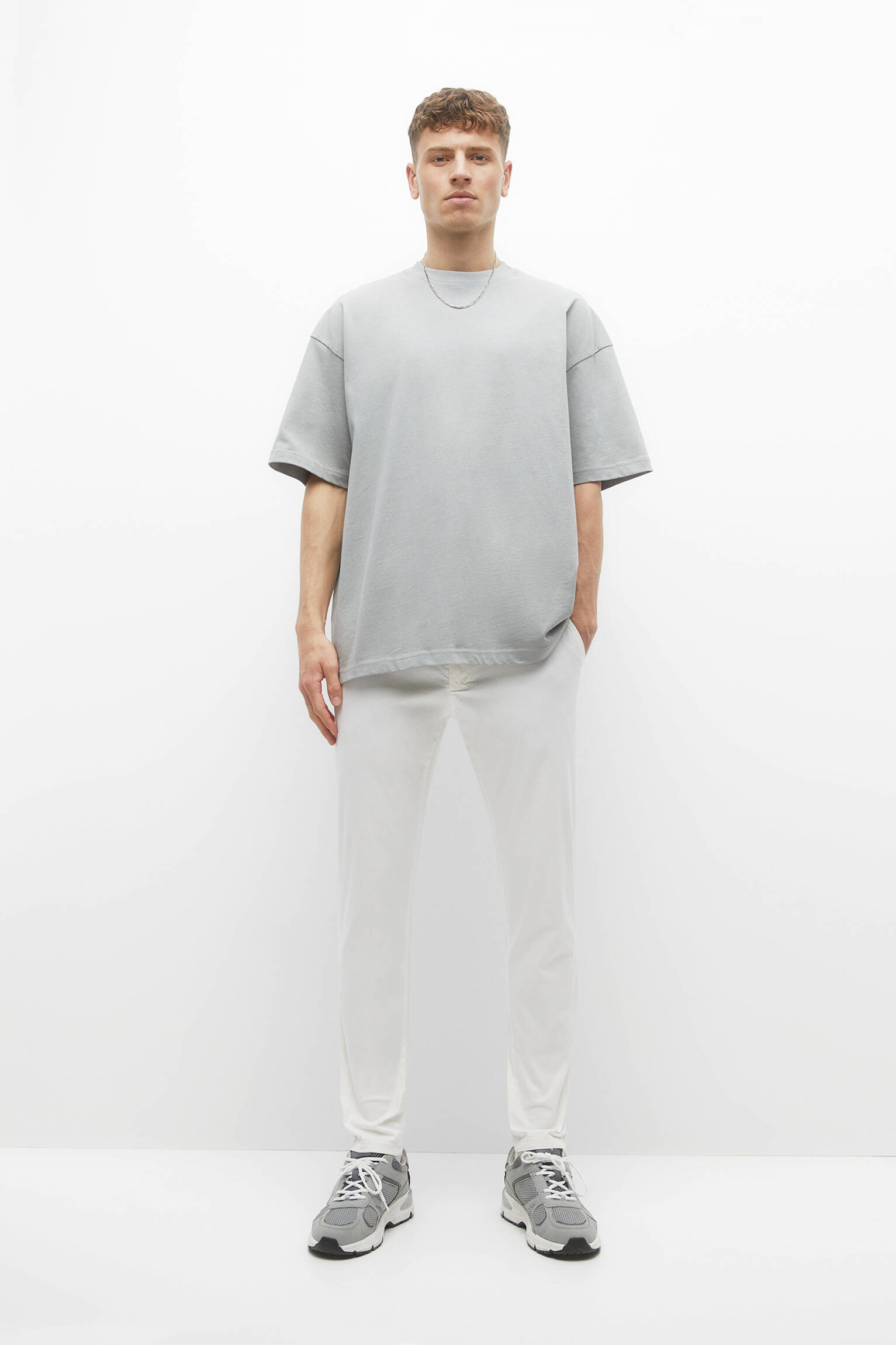 CALÇA CHINO BÁSICA - BRANCA