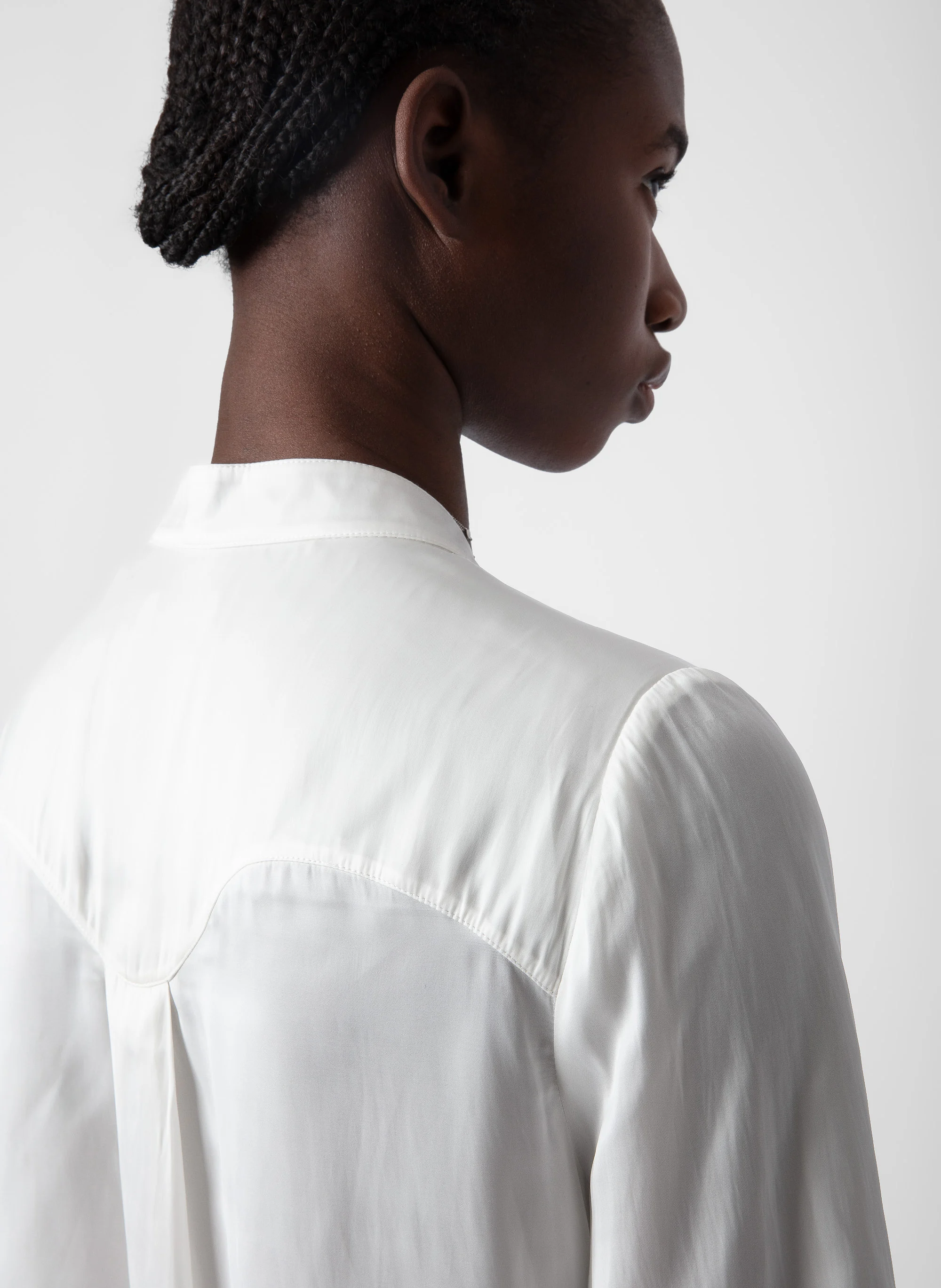 TWINA - Blouse fluide col rond en satin | Blanc