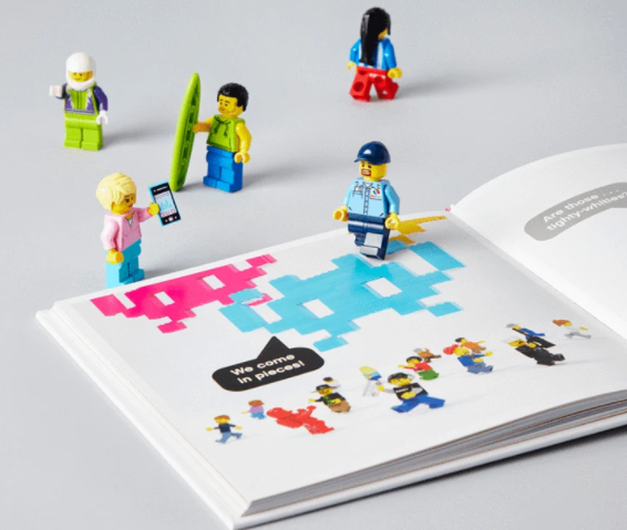 Peças Pequenas: A Vida Secreta das Minifiguras 5007179