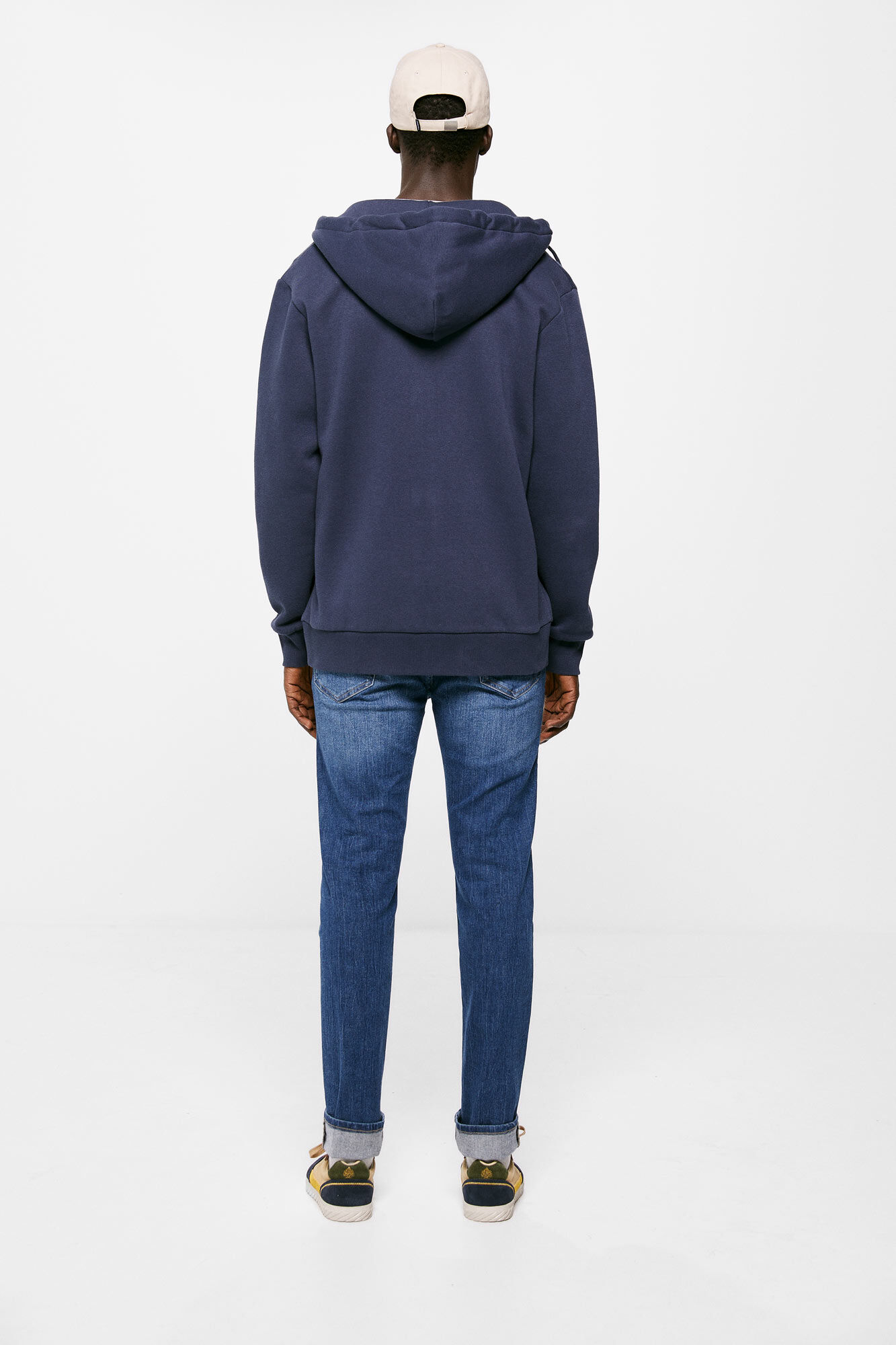 calça jeans skinny de lavagem clara