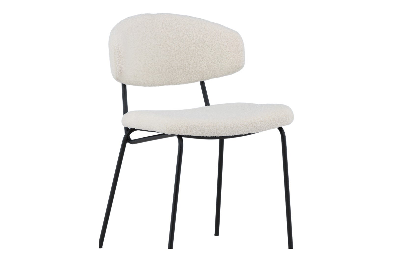Chico Spisestol. Sett av 2. Sett av 2. Hvit bouclé med sorte stålben.