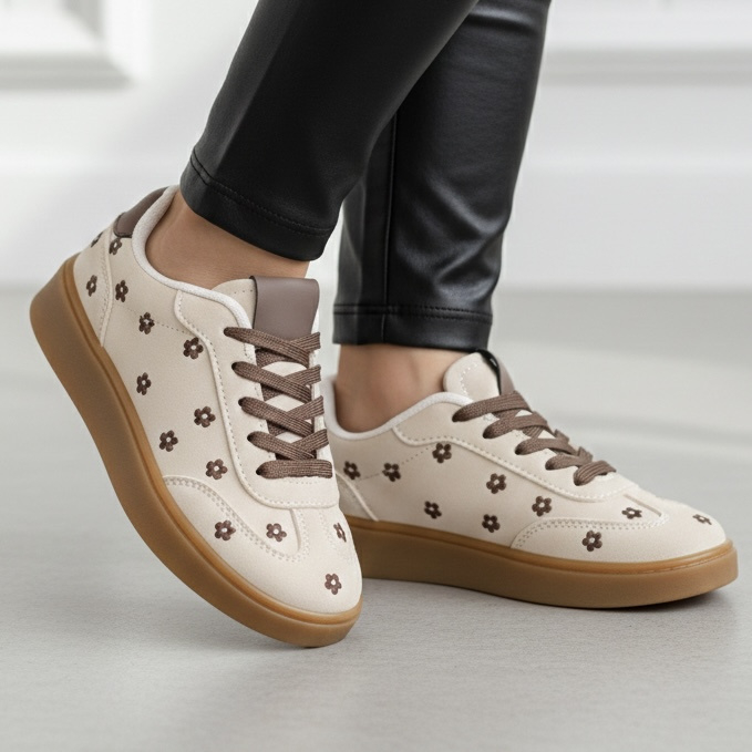 Flower Street Sneakers - beige
