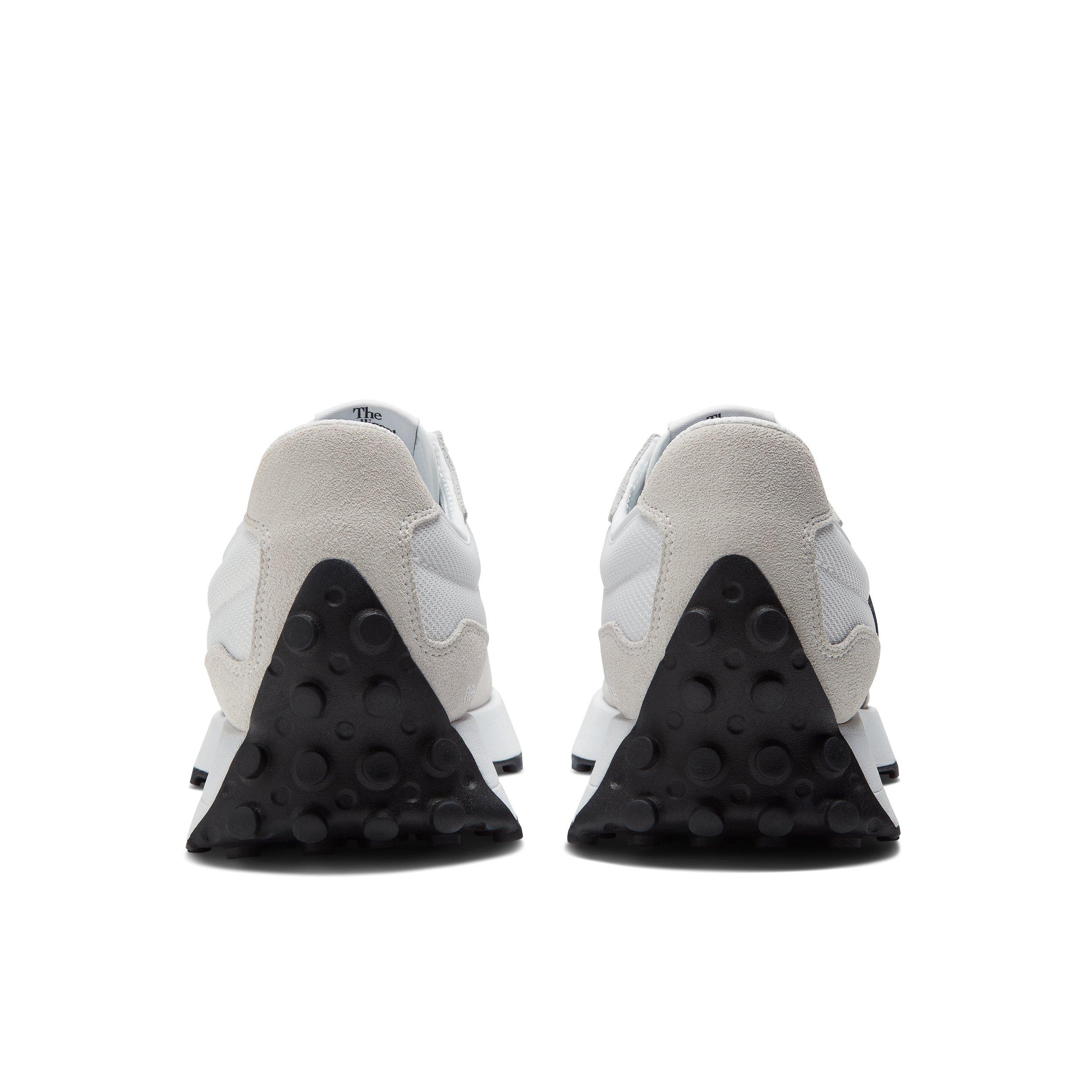 New Balance 327