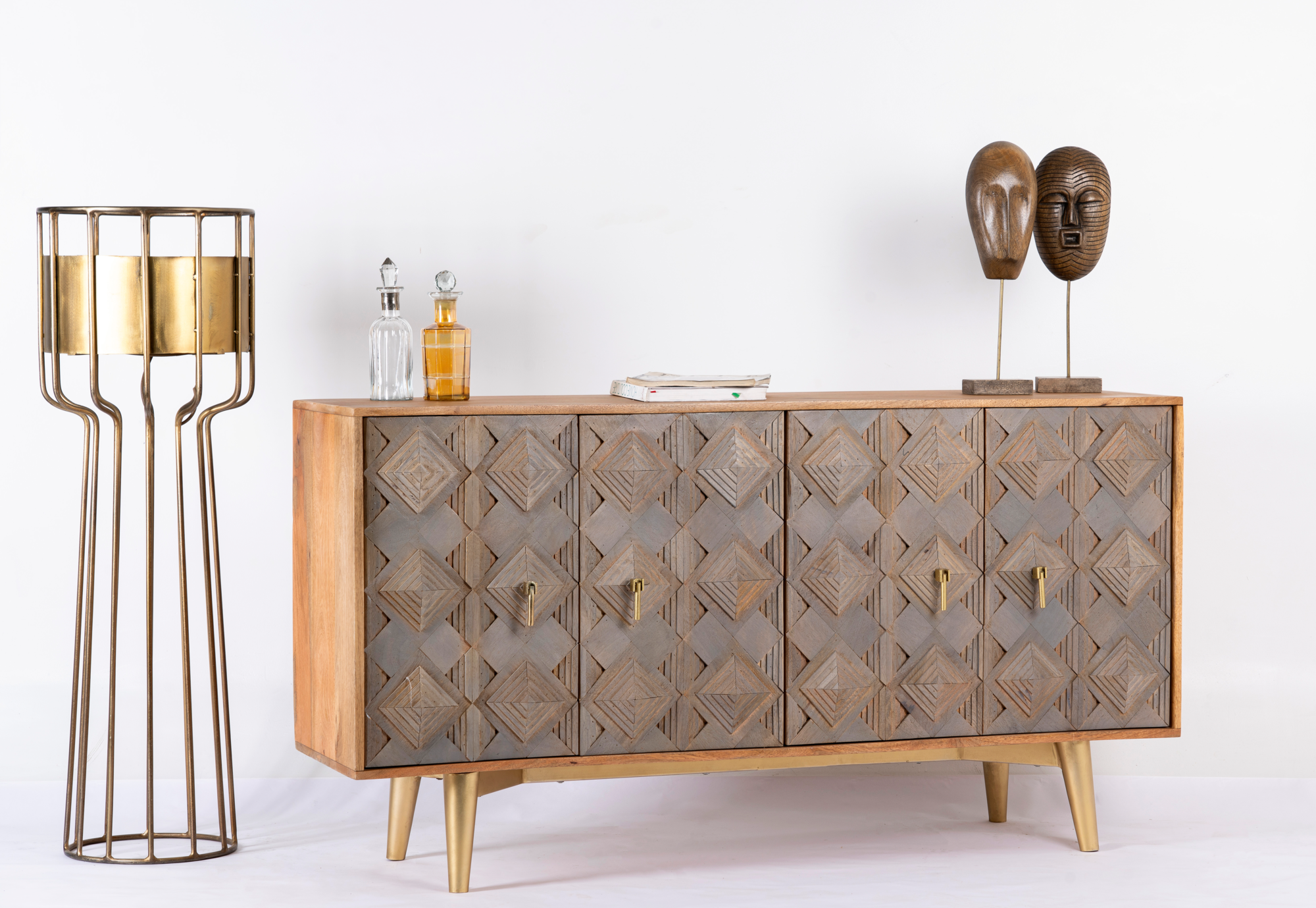 Dressoir Avinghna #1