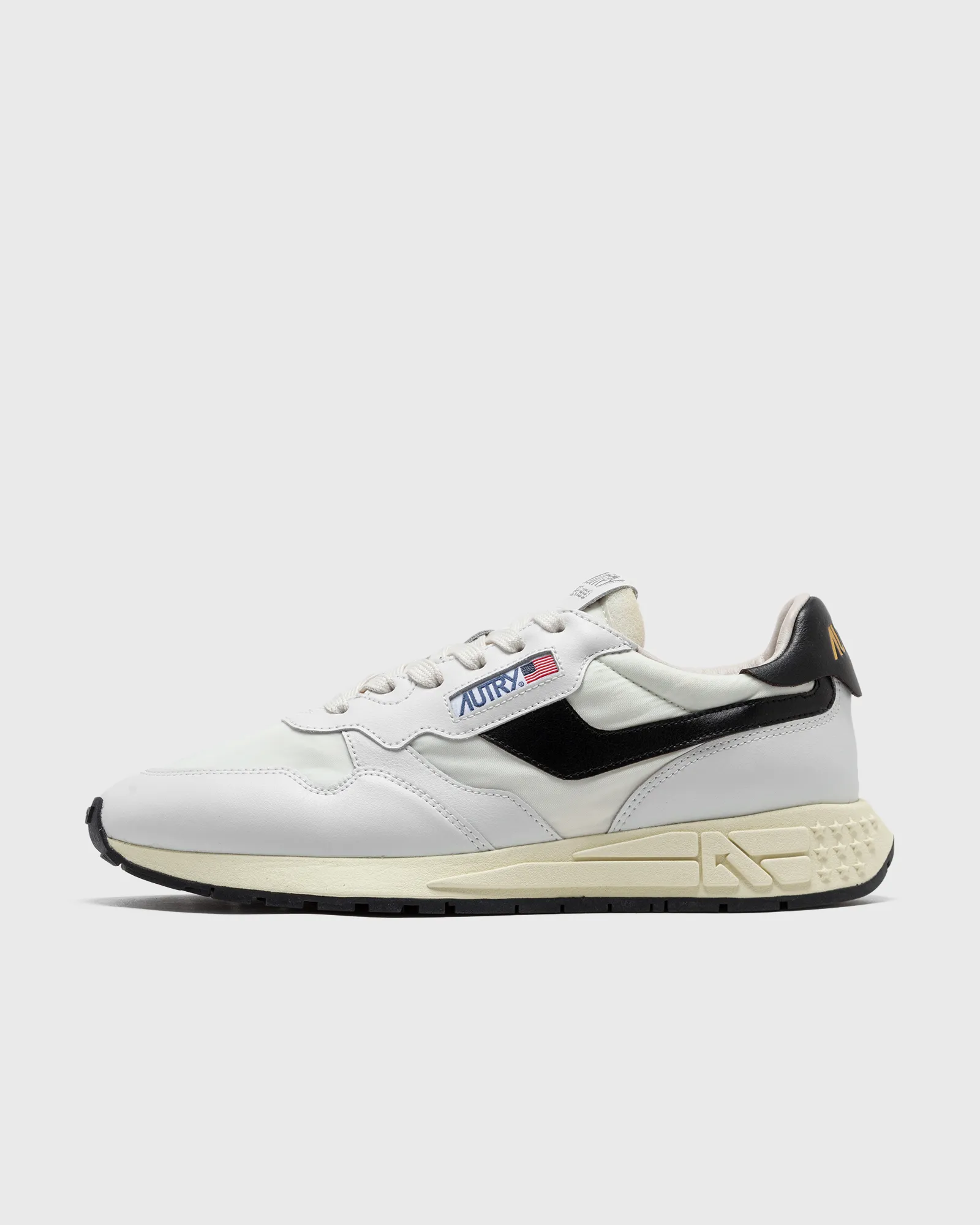 Autry Action Shoes REELWIND LOW MAN
