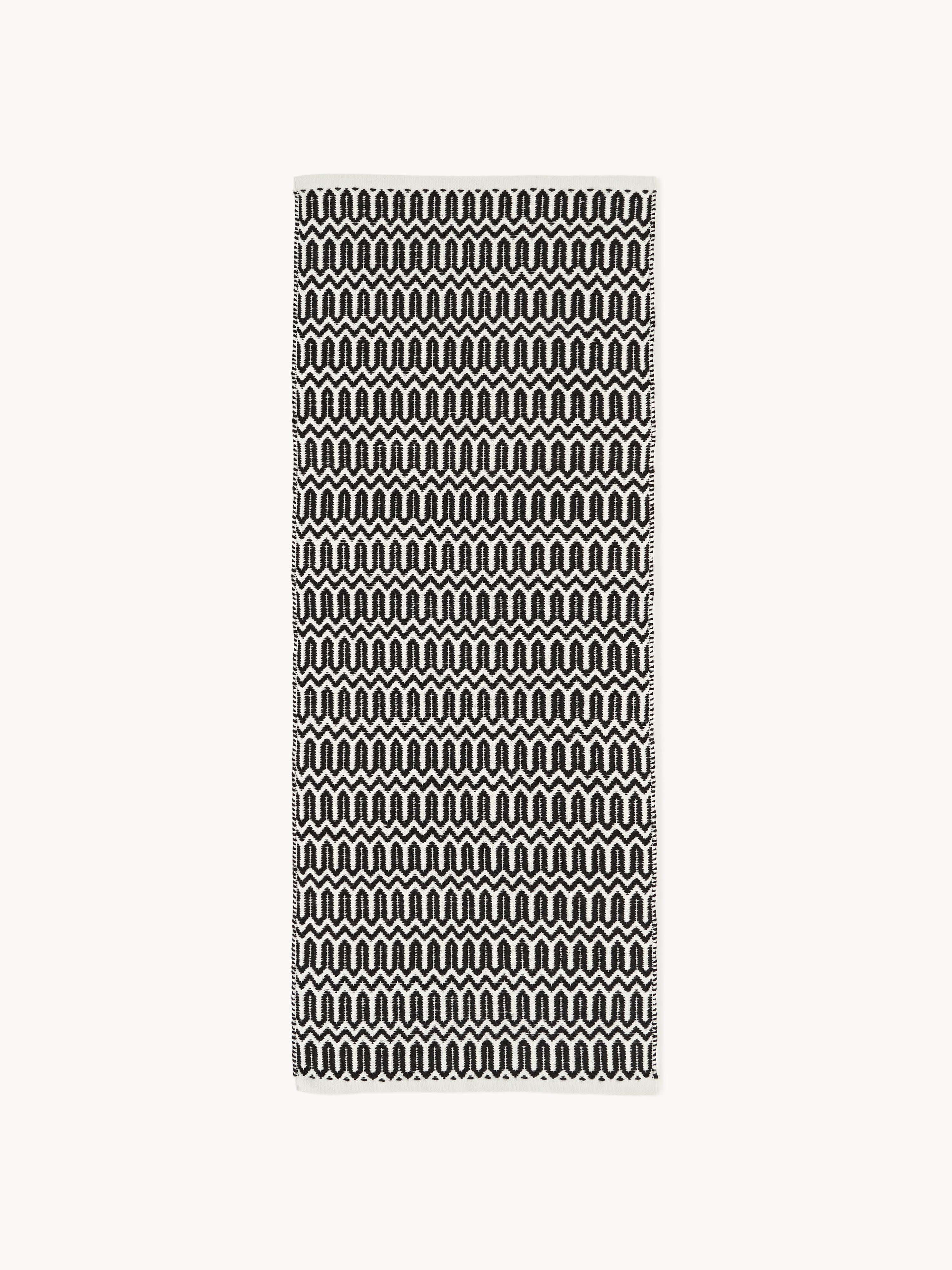 Handgeweven outdoor loper Rune met geometrisch patroon