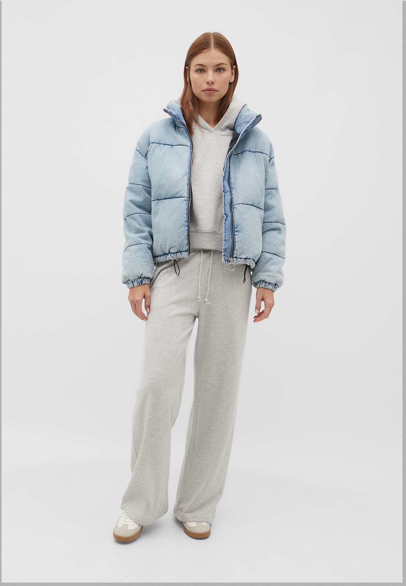 Jaqueta puffer jeans