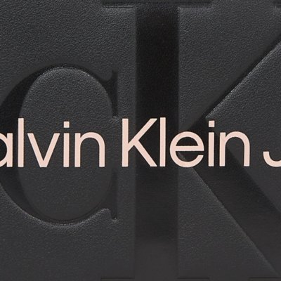 Sacoche Sculpted CALVIN KLEIN