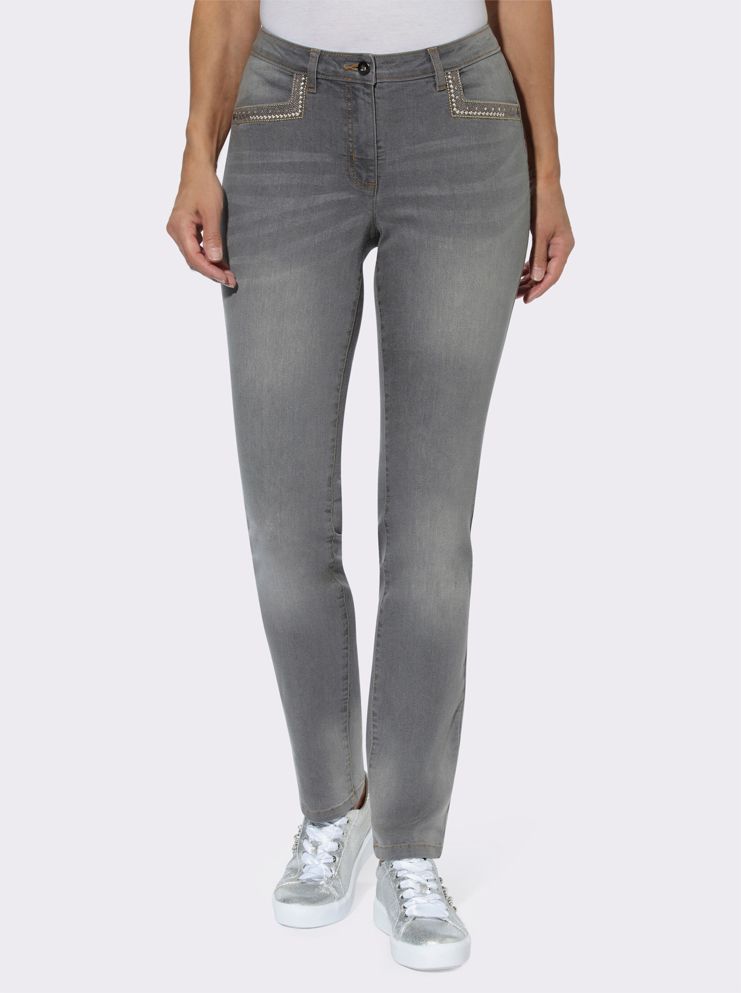 Jeans mit Pailletten-Verzierung