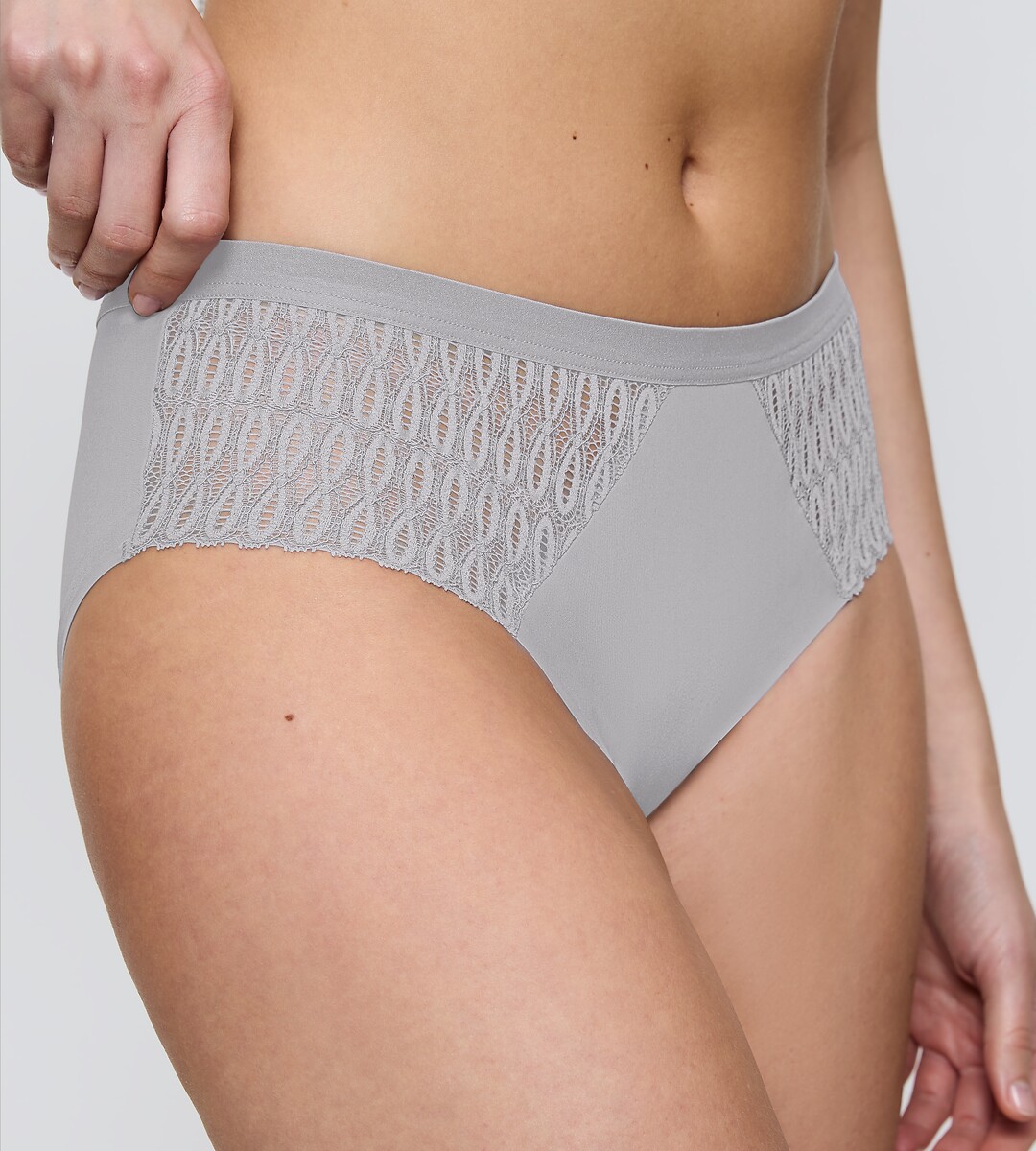 TRIUMPH<br>Maxislip AURA SPOTLIGHT T