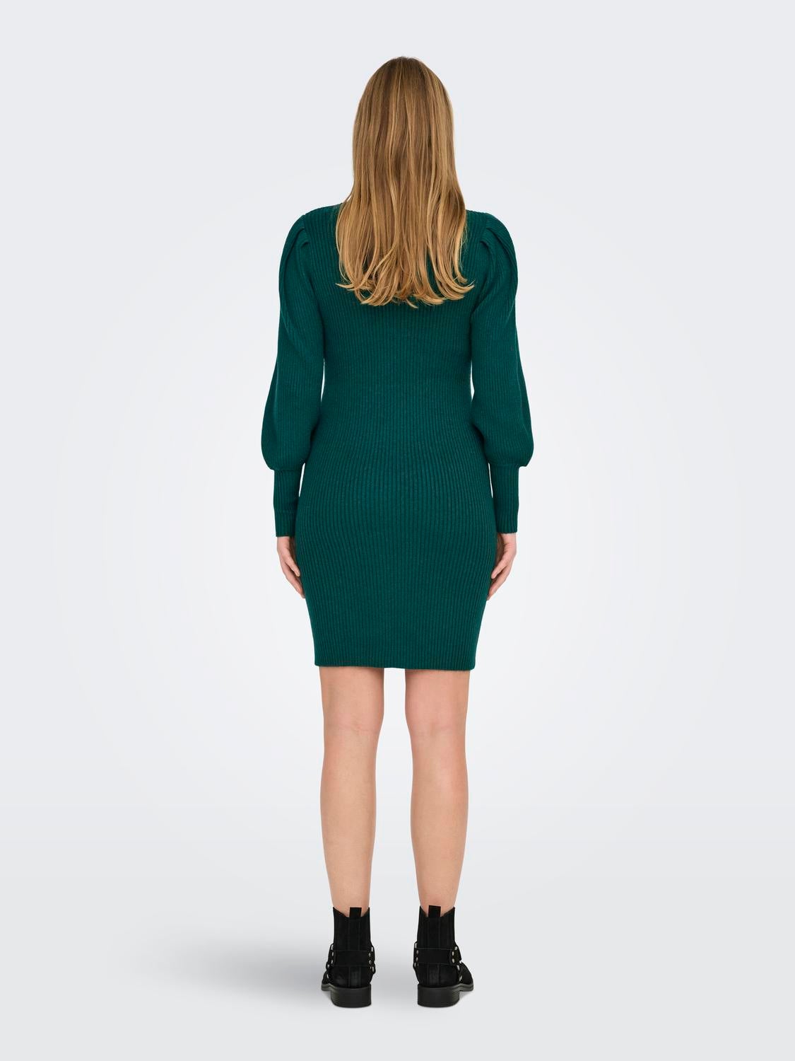 OLMKATIA Kurzes Kleid June Bug