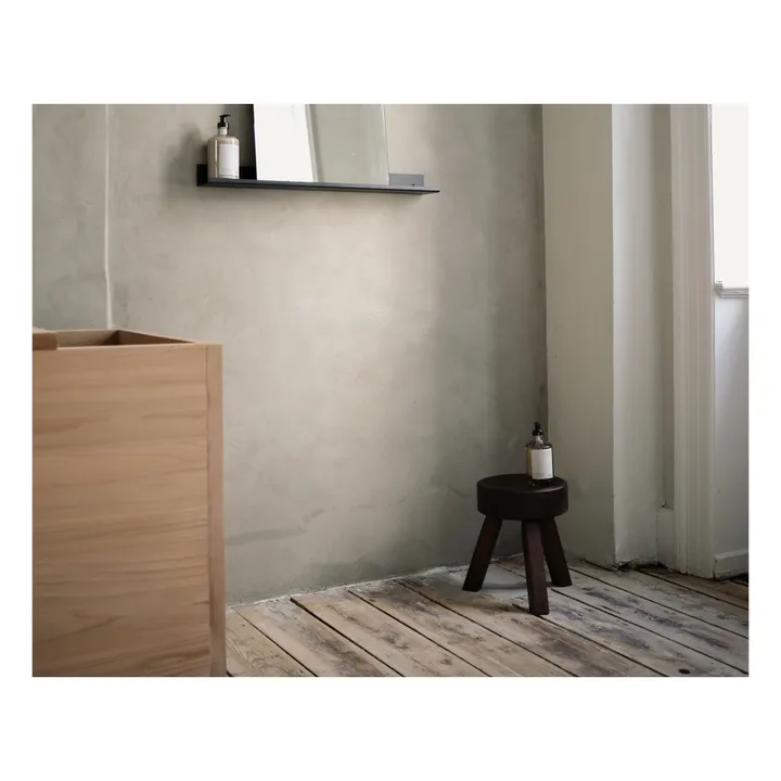 Frama Tabouret AML en pin | Bois foncé