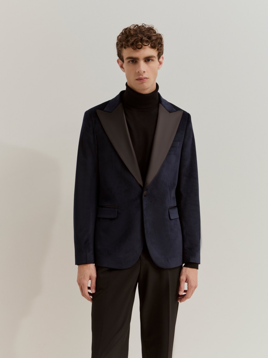 Blazer slim fit em veludo