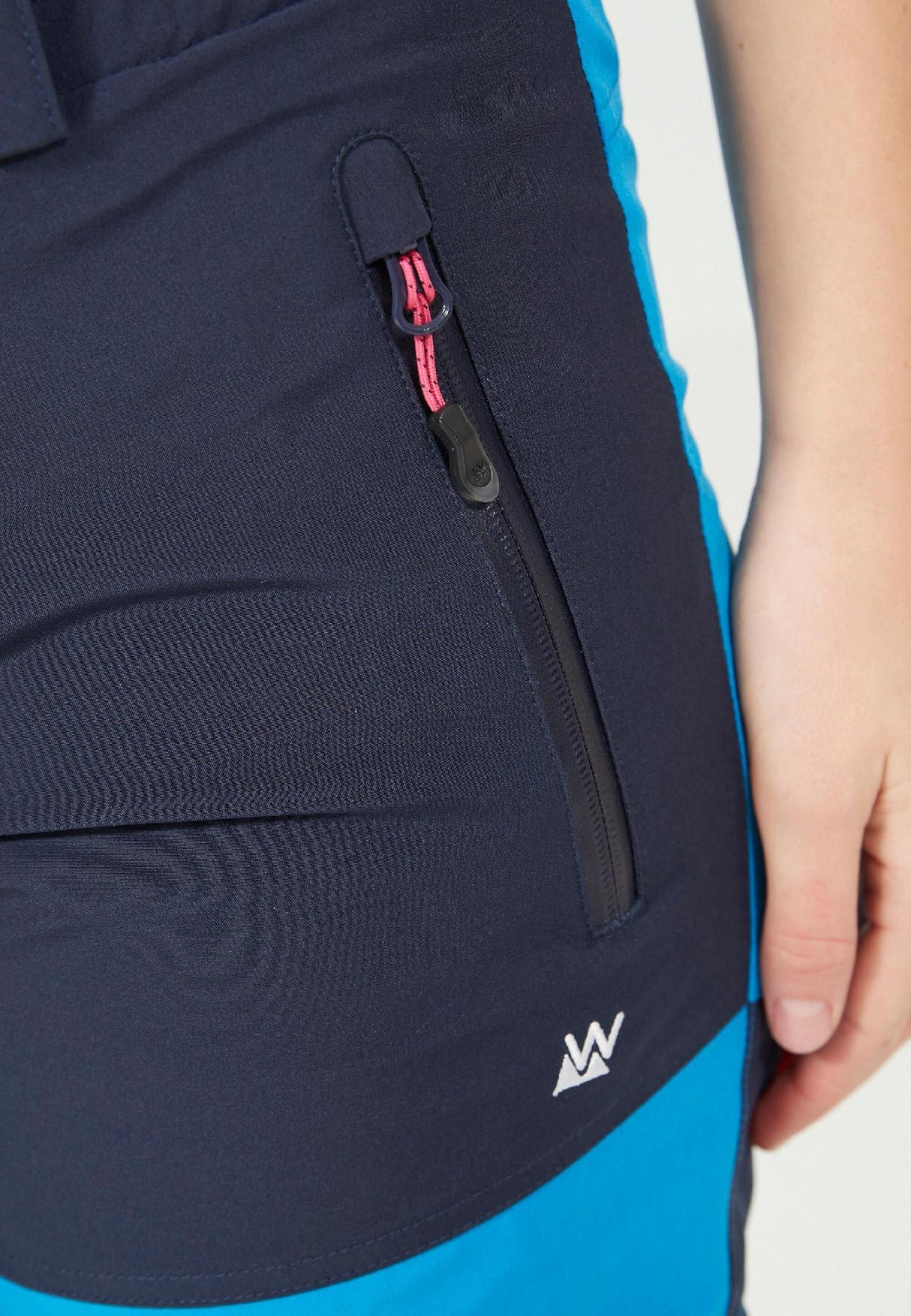 Whistler<br>Lala W Outdoor Stretch