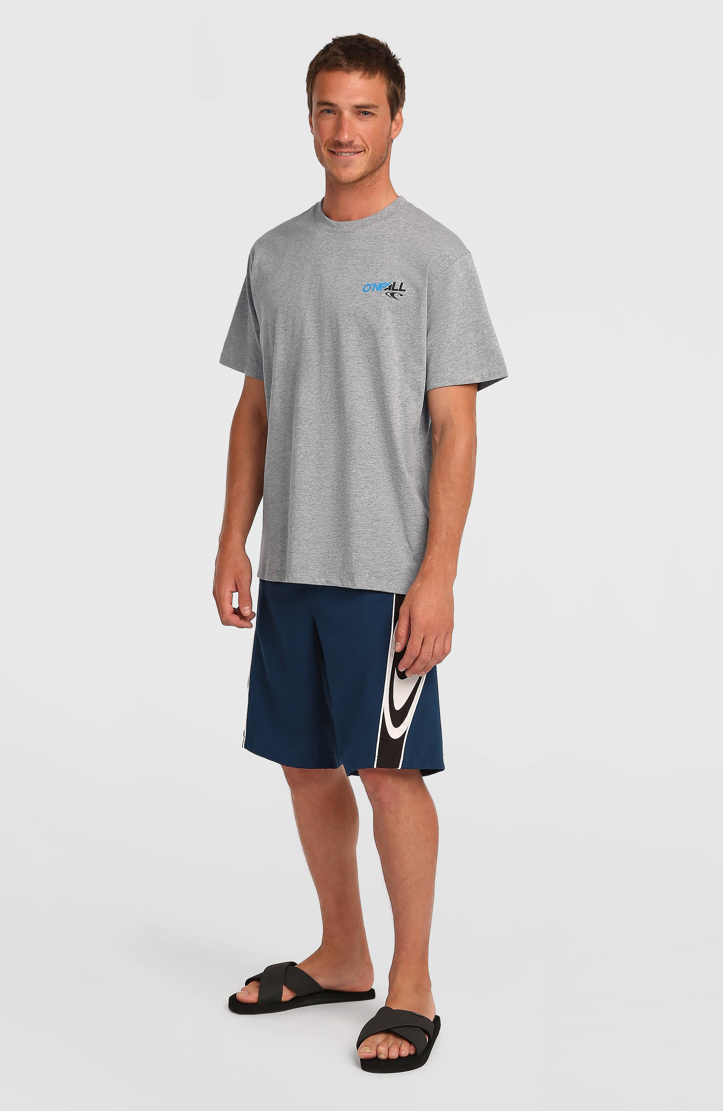 Essentials 90s Graphic T-shirt
