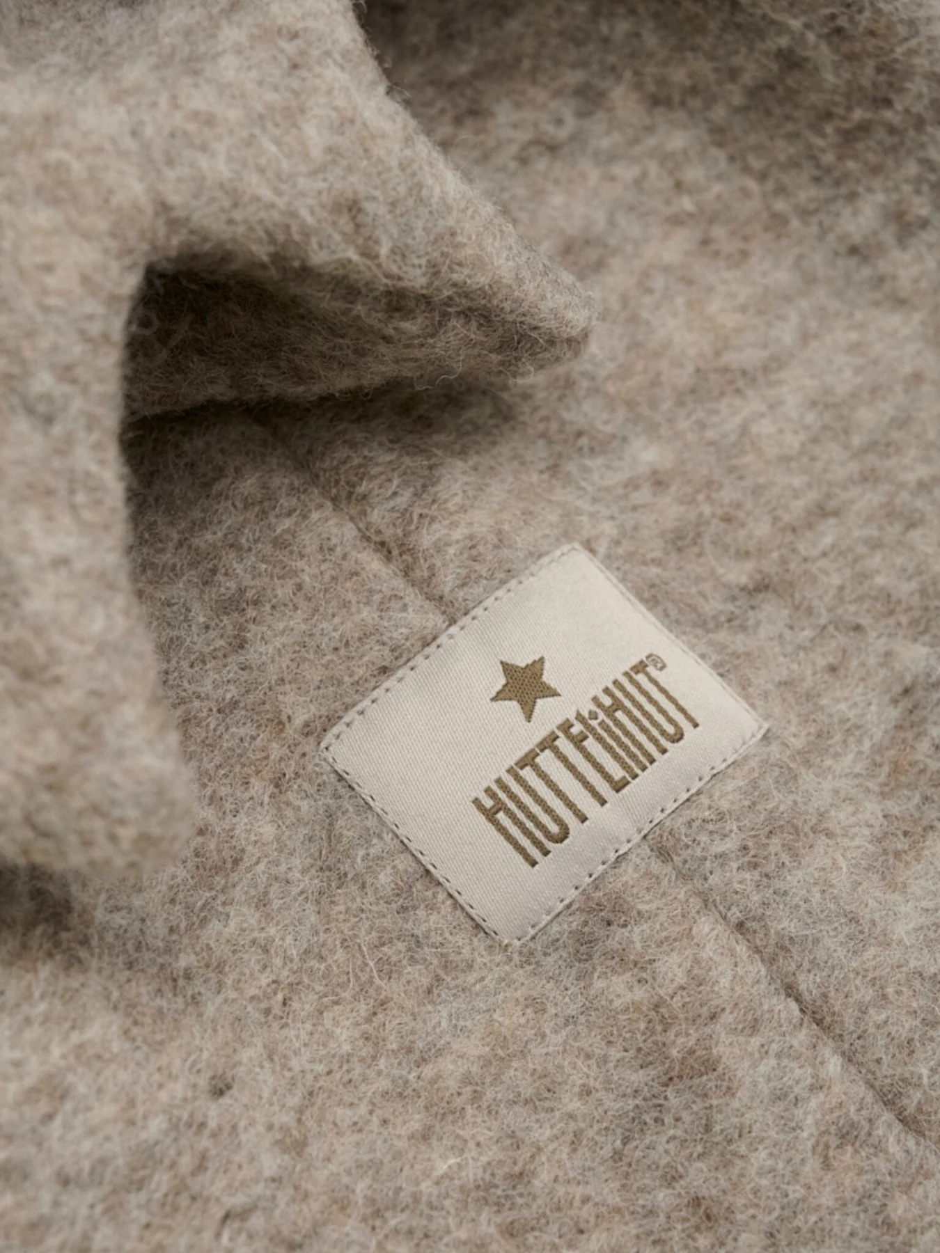Huttelihut Balaclava Triangles Wool camel melange