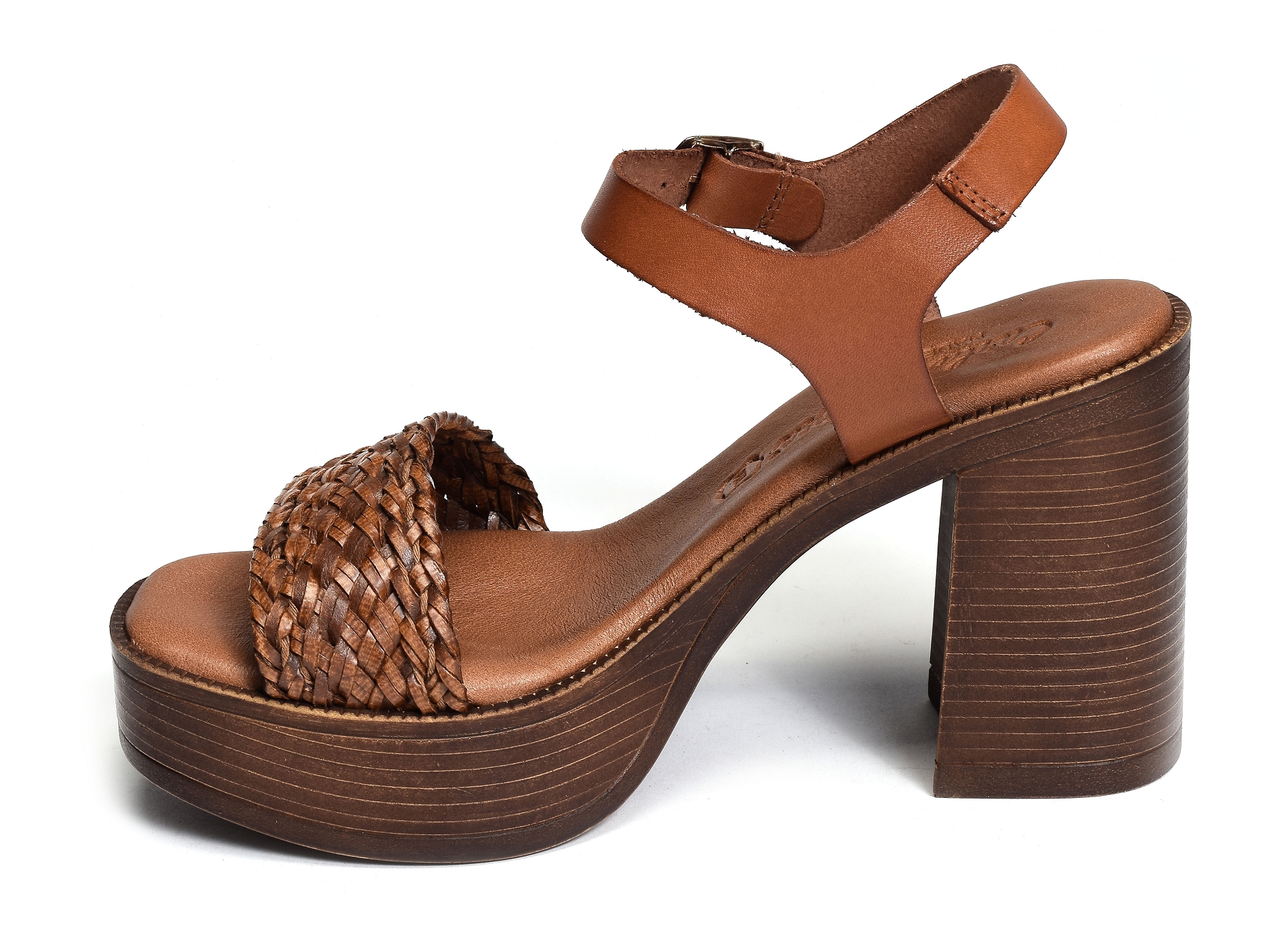 89067 camel