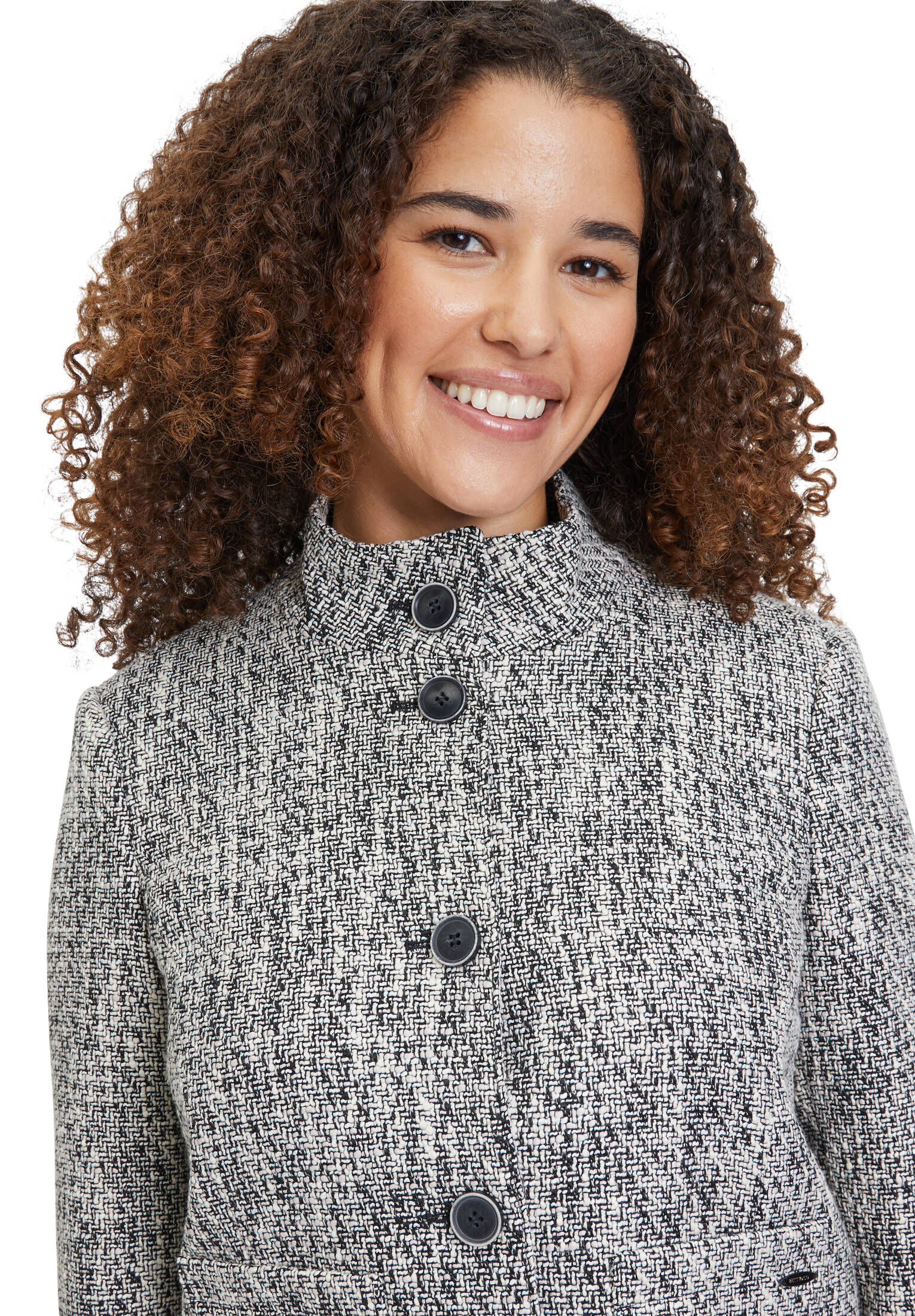 Betty & Co| Damen Kurzblazer mit Knöpfen