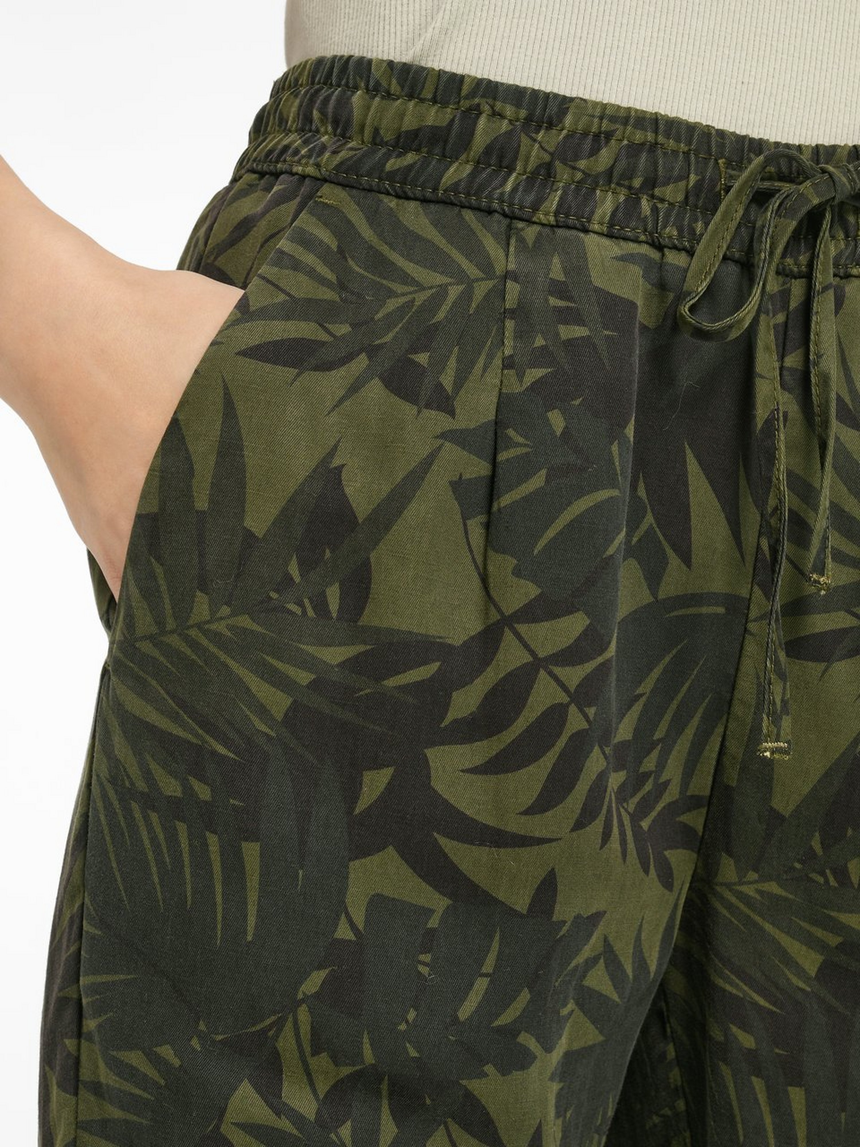 Knöchellange Hose Passform Cornelia