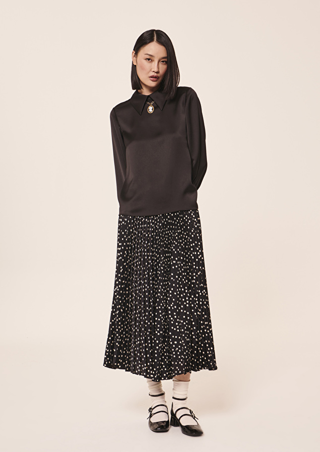 Top Tiannanoir en satin fluide