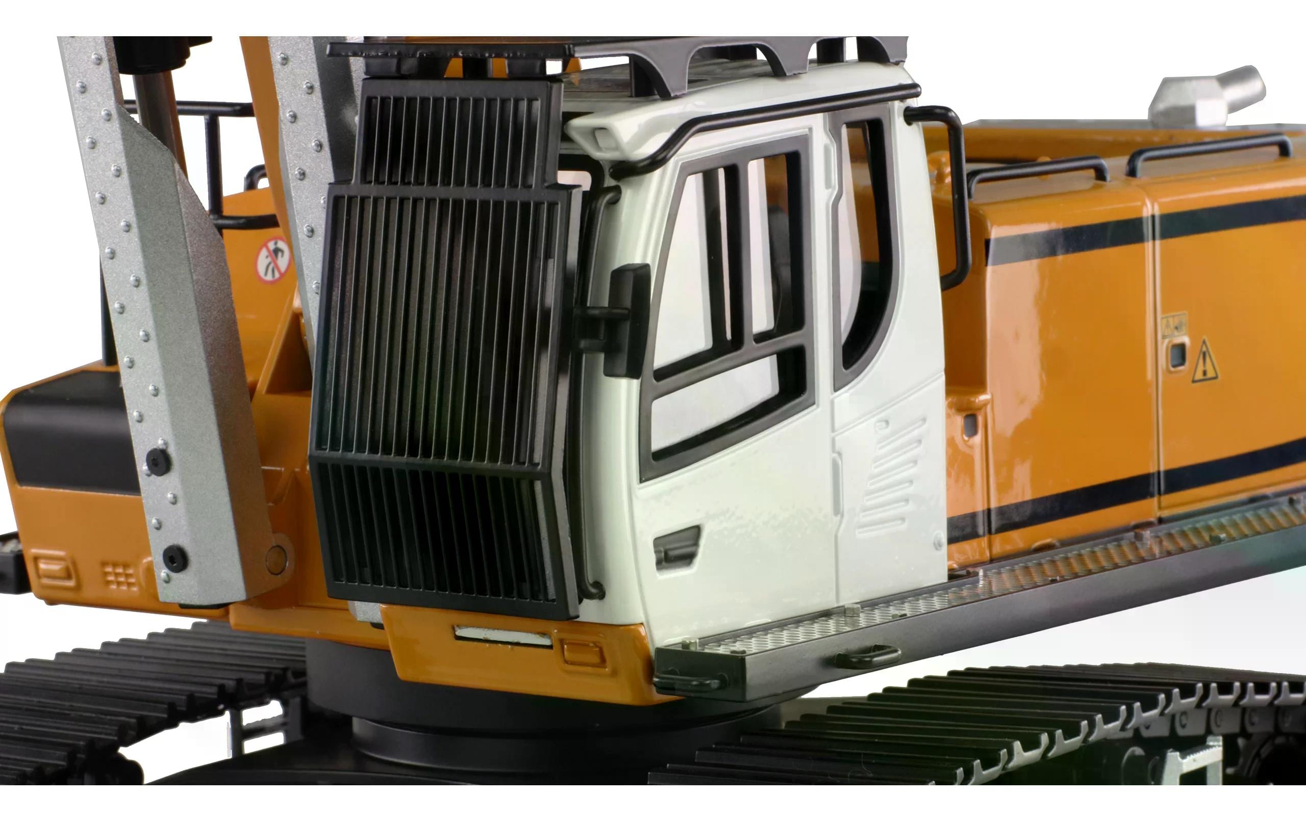 Kettenbagger G106E Vollmetall Gelb, RTR, 1:14<br>Proportional steuerbarer RC Tieflöffel-Raupenbagger