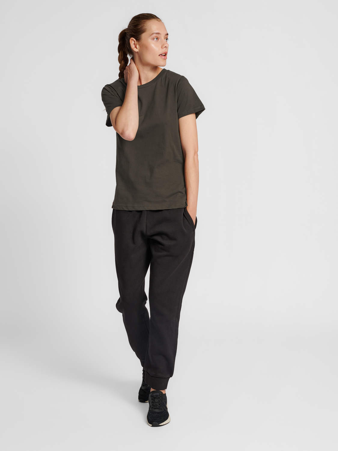 hmlRED BASIC T-SHIRT S/S WOMAN