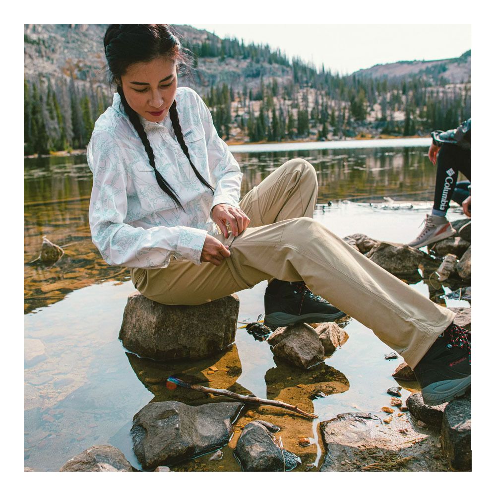 Columbia SATURDAY TRAIL II - Pantalon Femme british tan