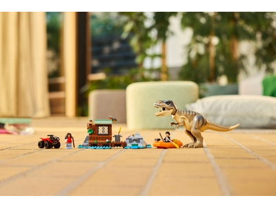 LEGO T. rex rivierontsnapping (76975)