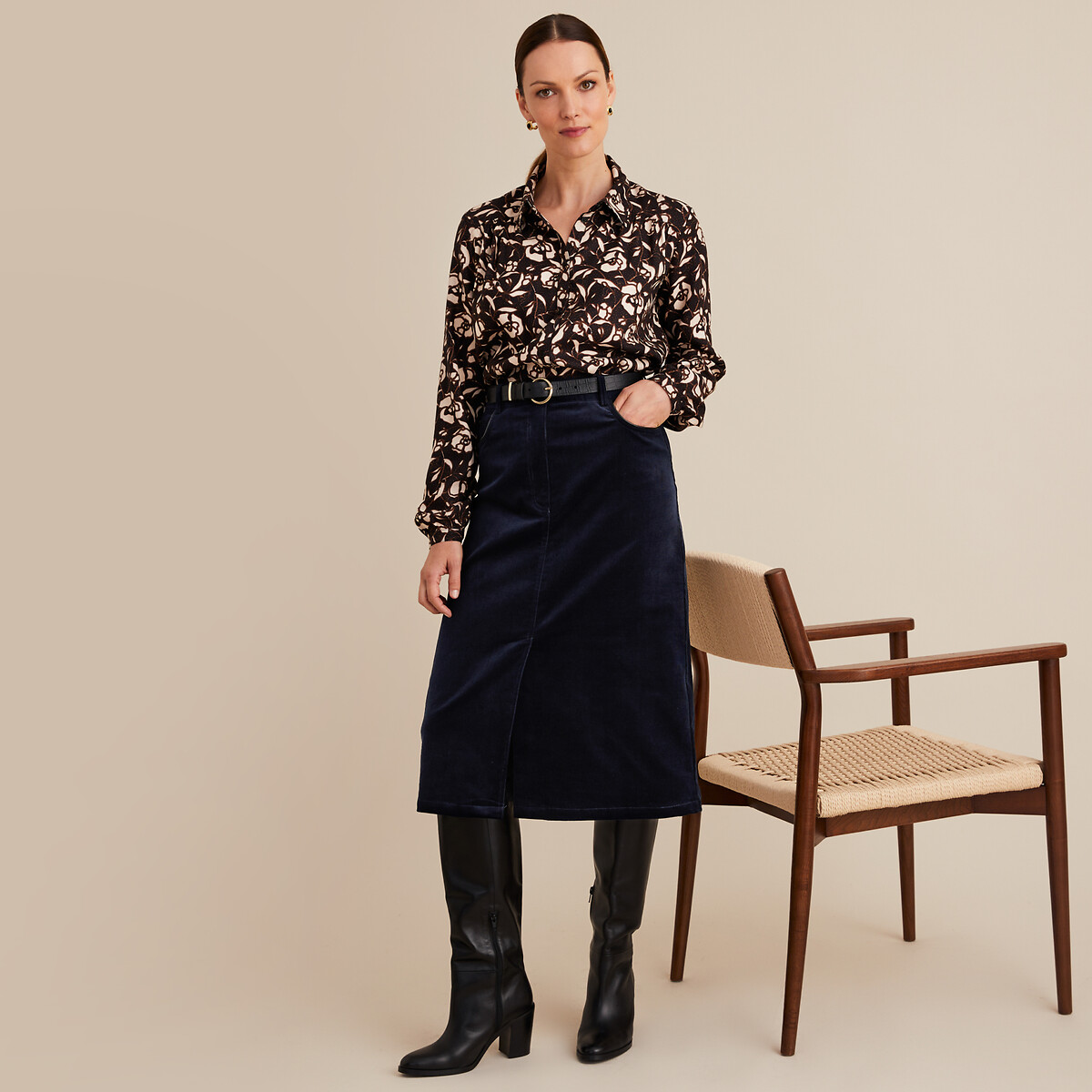 ANNE WEYBURN<br>Camisa com estampa floral e mangas compridas