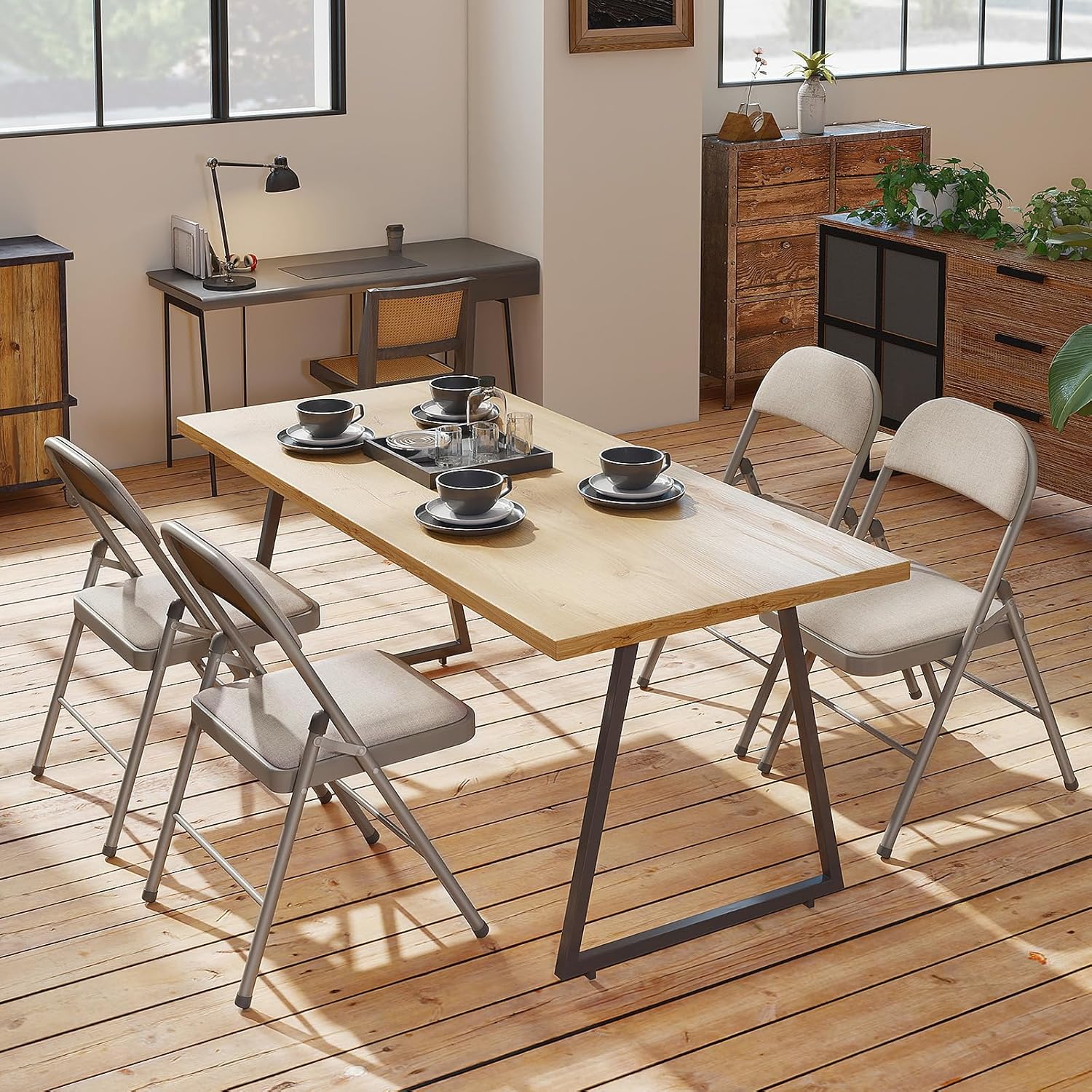 Gartenstühle Stapelbar 4er set Balkonstuhl Campingstuhl Klappbar Stapelstuhl Klappstuhl Outdoor Stühle für Gärten Innenhöfe Balkon Restaurants, Metall Gartenstuhl bis 150 kg Belastbar mit Stoff-Kissen