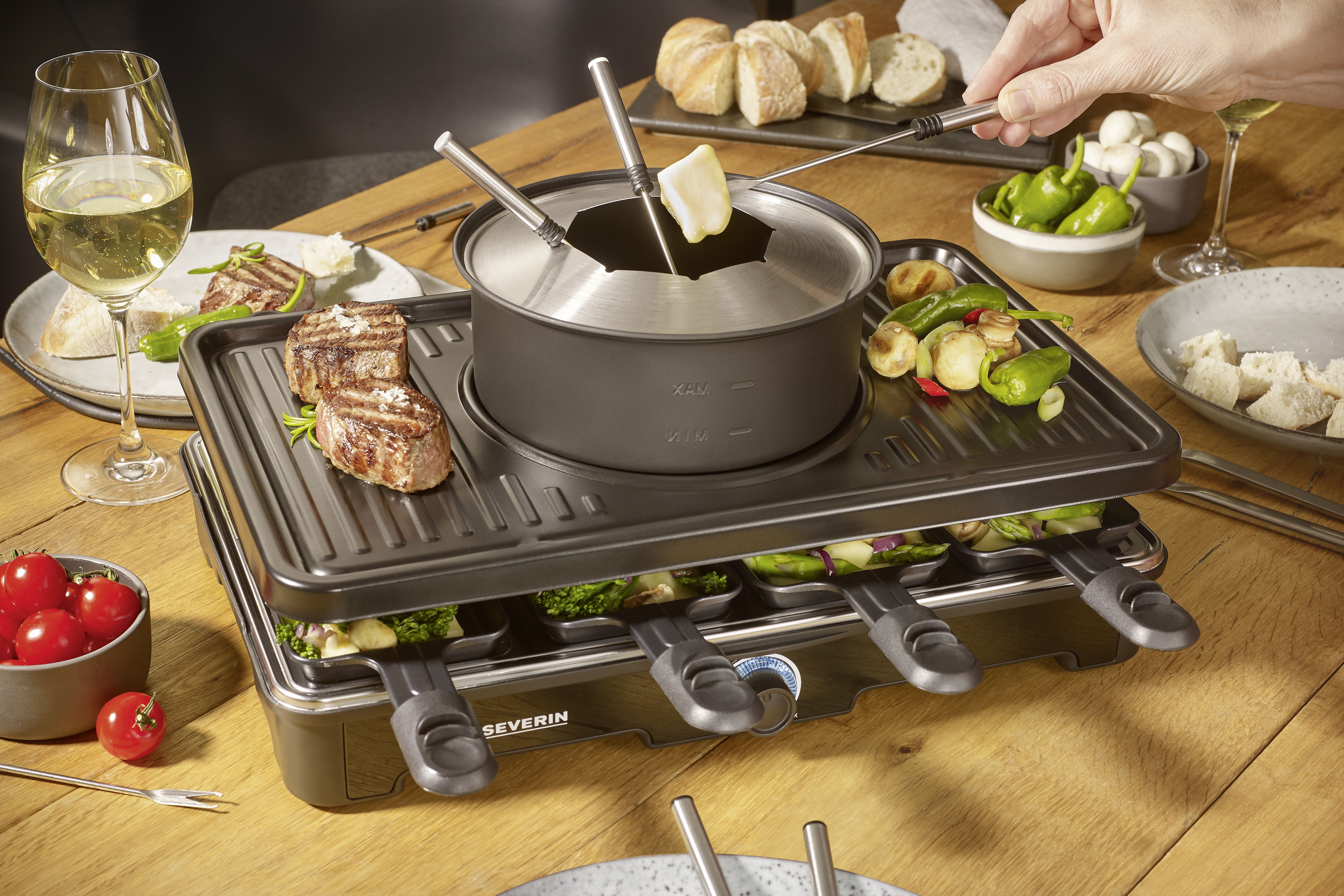 Raclette-Fondue-Kombination