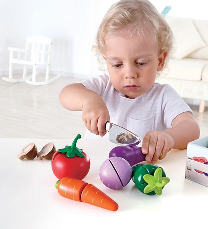 Hape Spiellebensmittel - 8 Teile - Gemüse aus dem Garten
