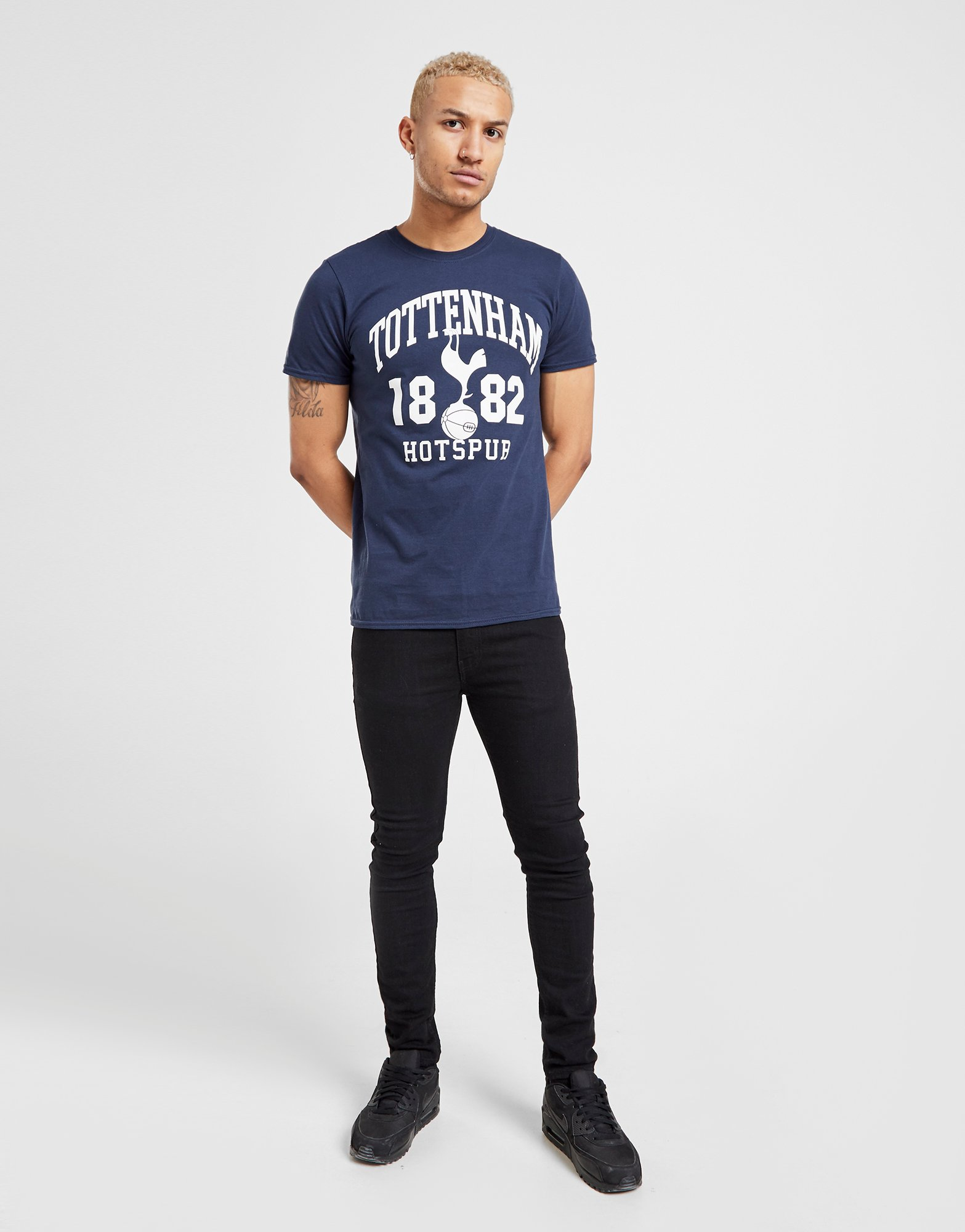 Official Team Tottenham Hotspur FC 1882 T-Shirt
