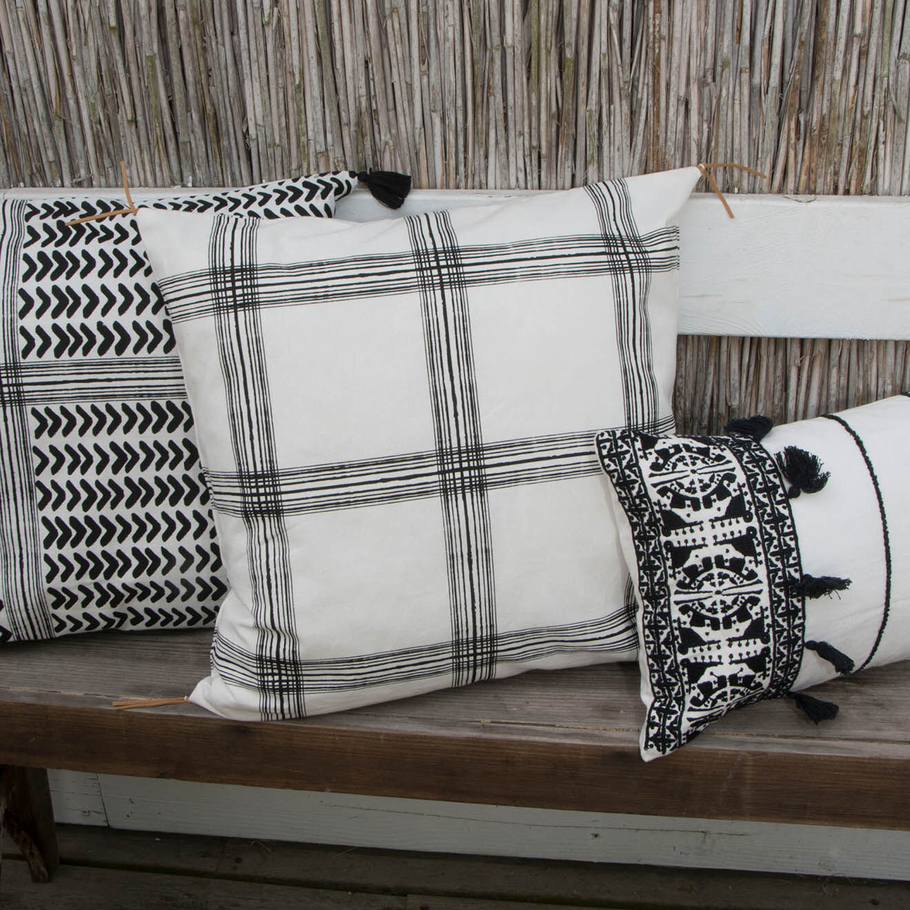 Febronie Housse de coussin Madras noire - 50x50 cm