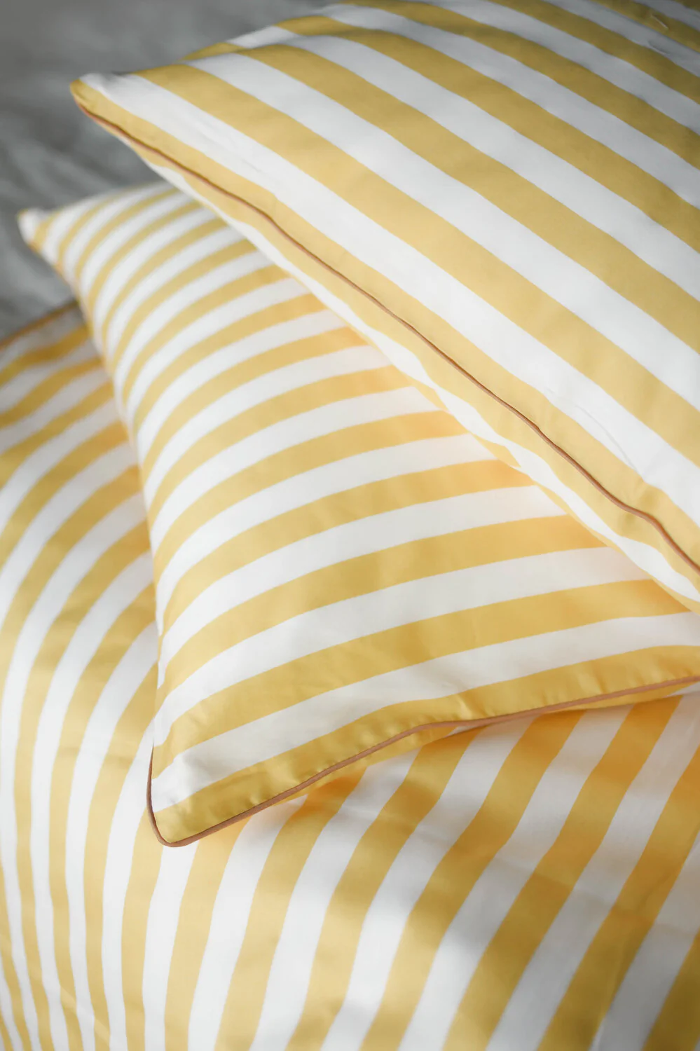 Bahne Interior  Satin sengetøj - gul